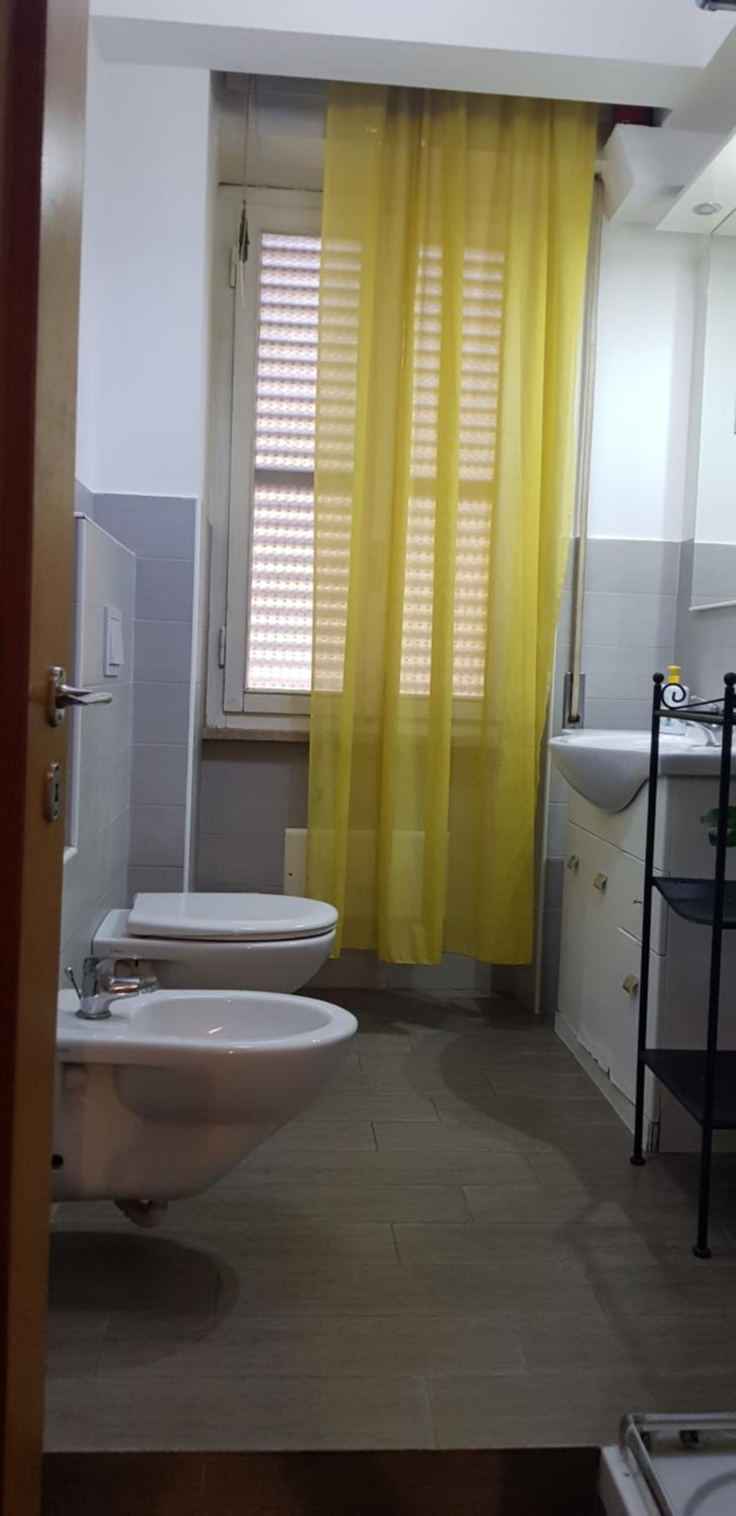 Double Room with Shared Bathroom photo 2