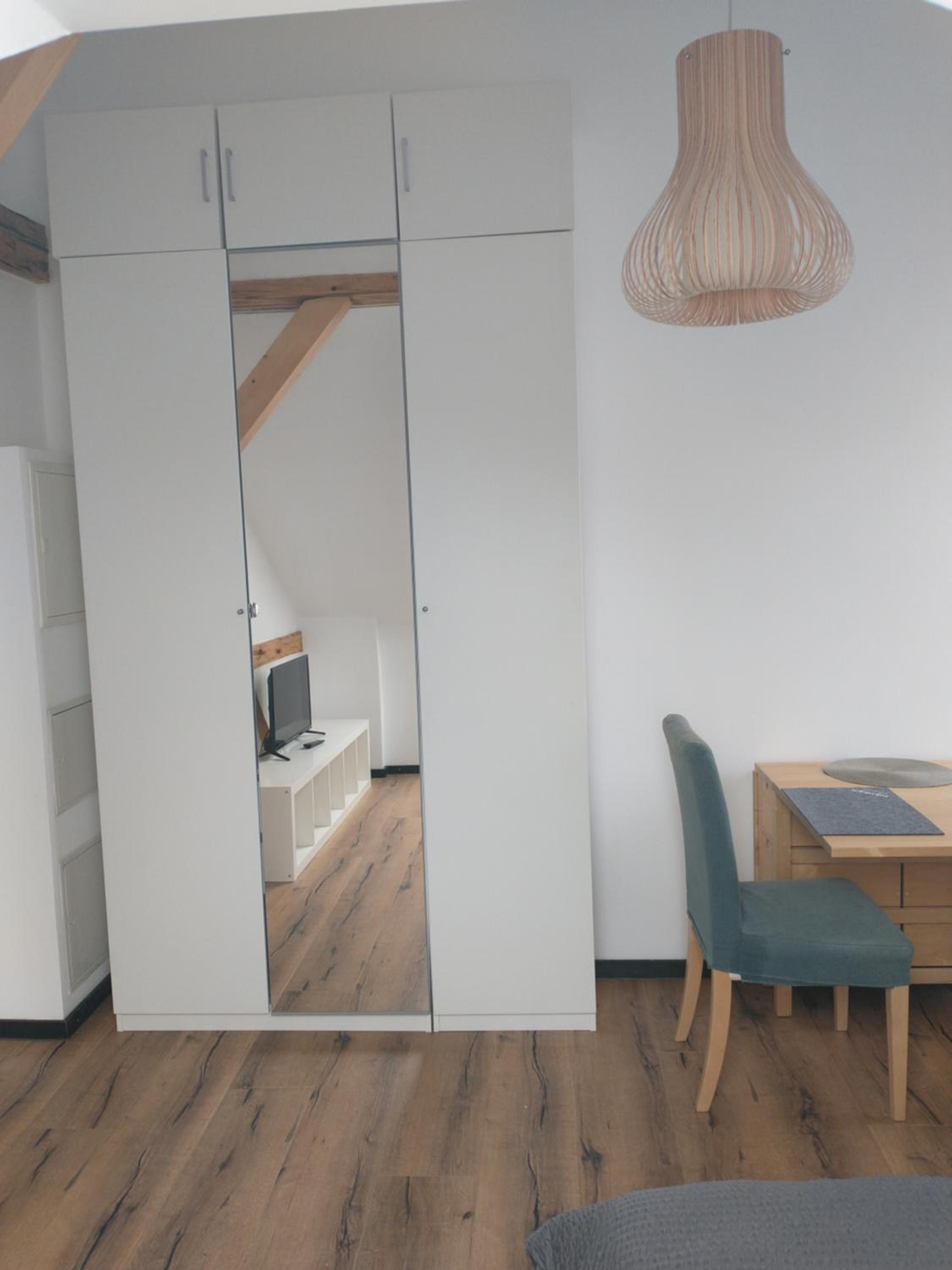 One-Bedroom Apartment photo 2