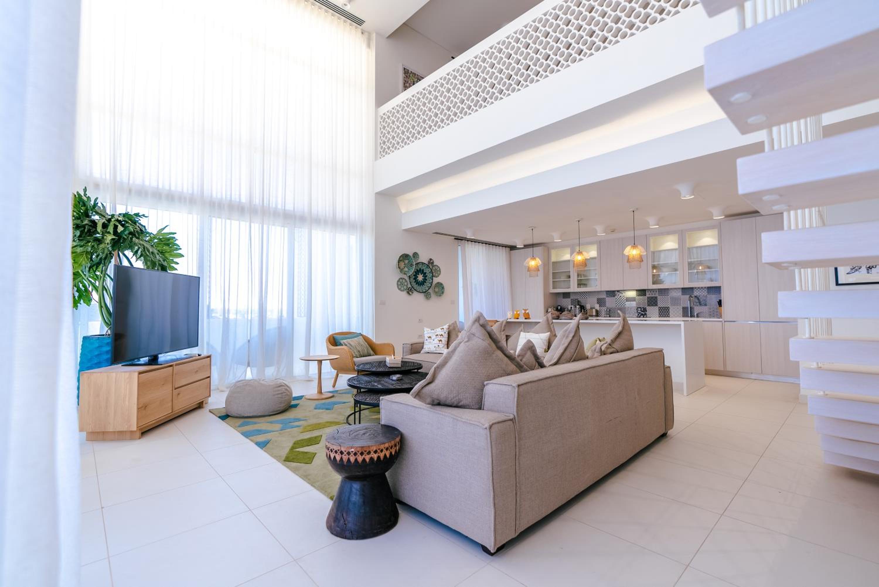 Suite with Mountain View
