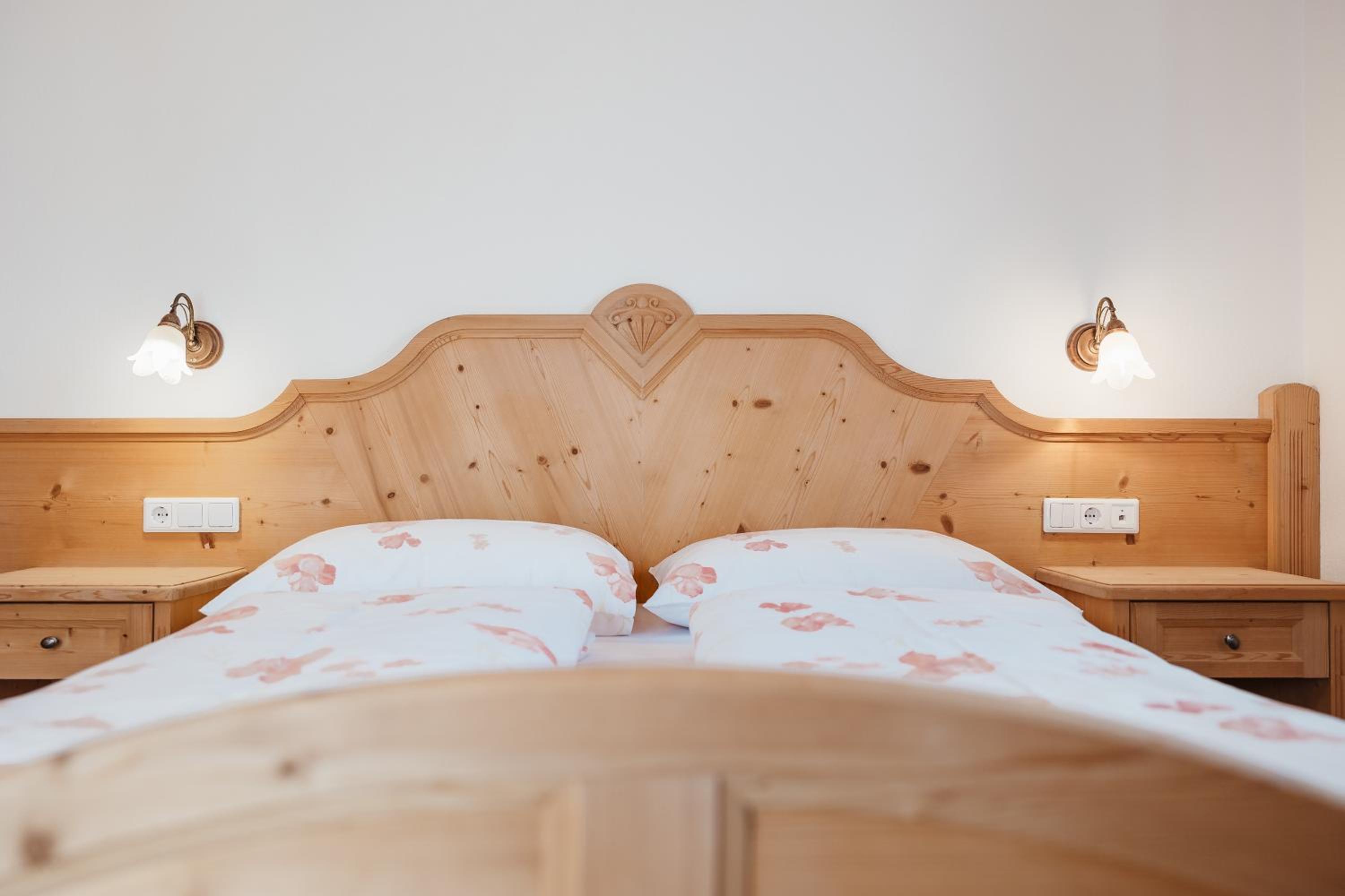 Double Room with Balcony - Photo 18