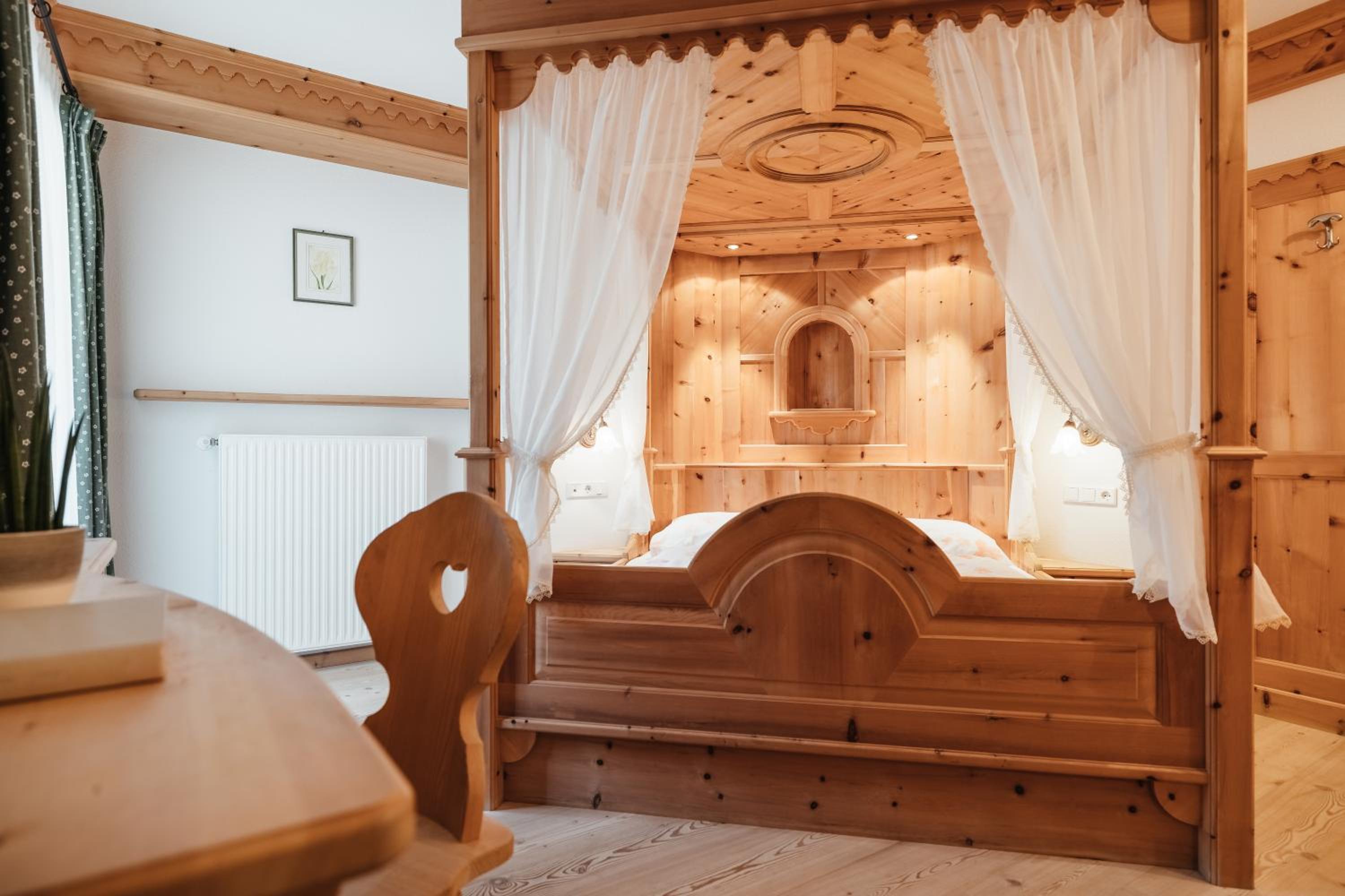 Double Room with Balcony - Photo 6