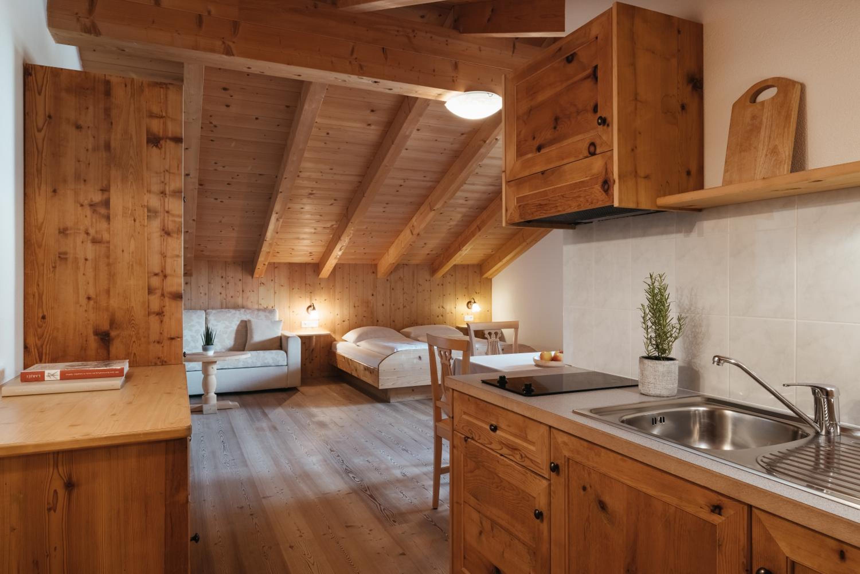 Studio with Balcony (3 Adults)  - Photo 1