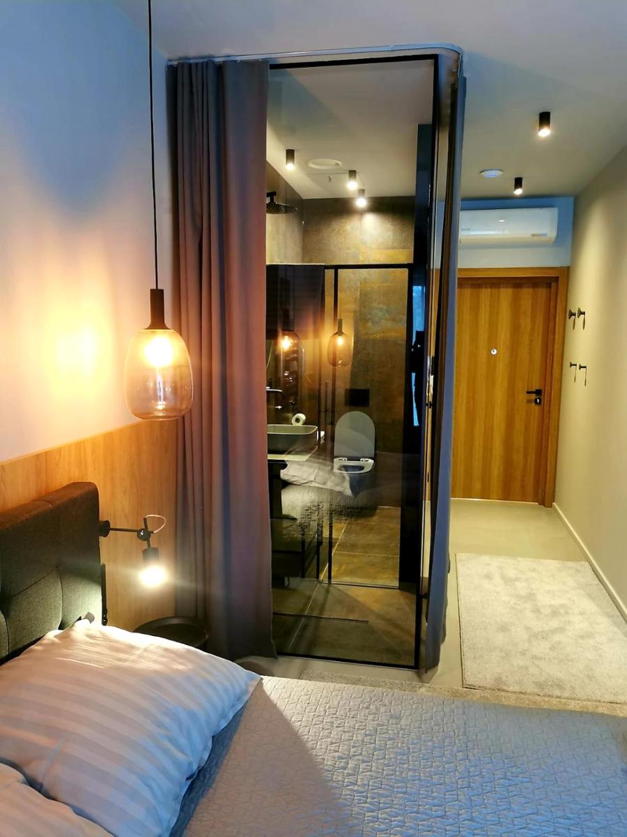 Deluxe Double Room with Shower photo 1