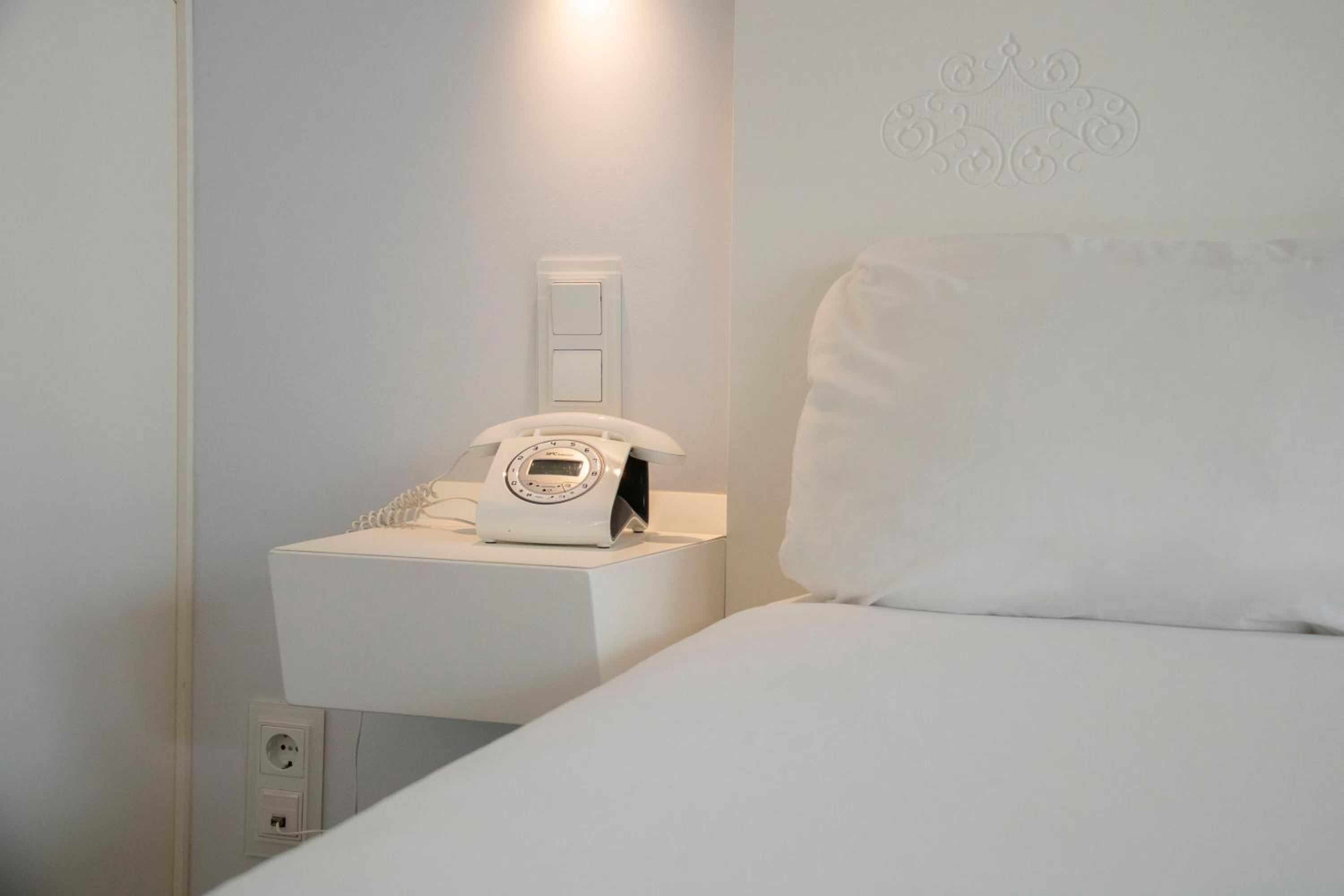Economy Double or Twin Room photo 2