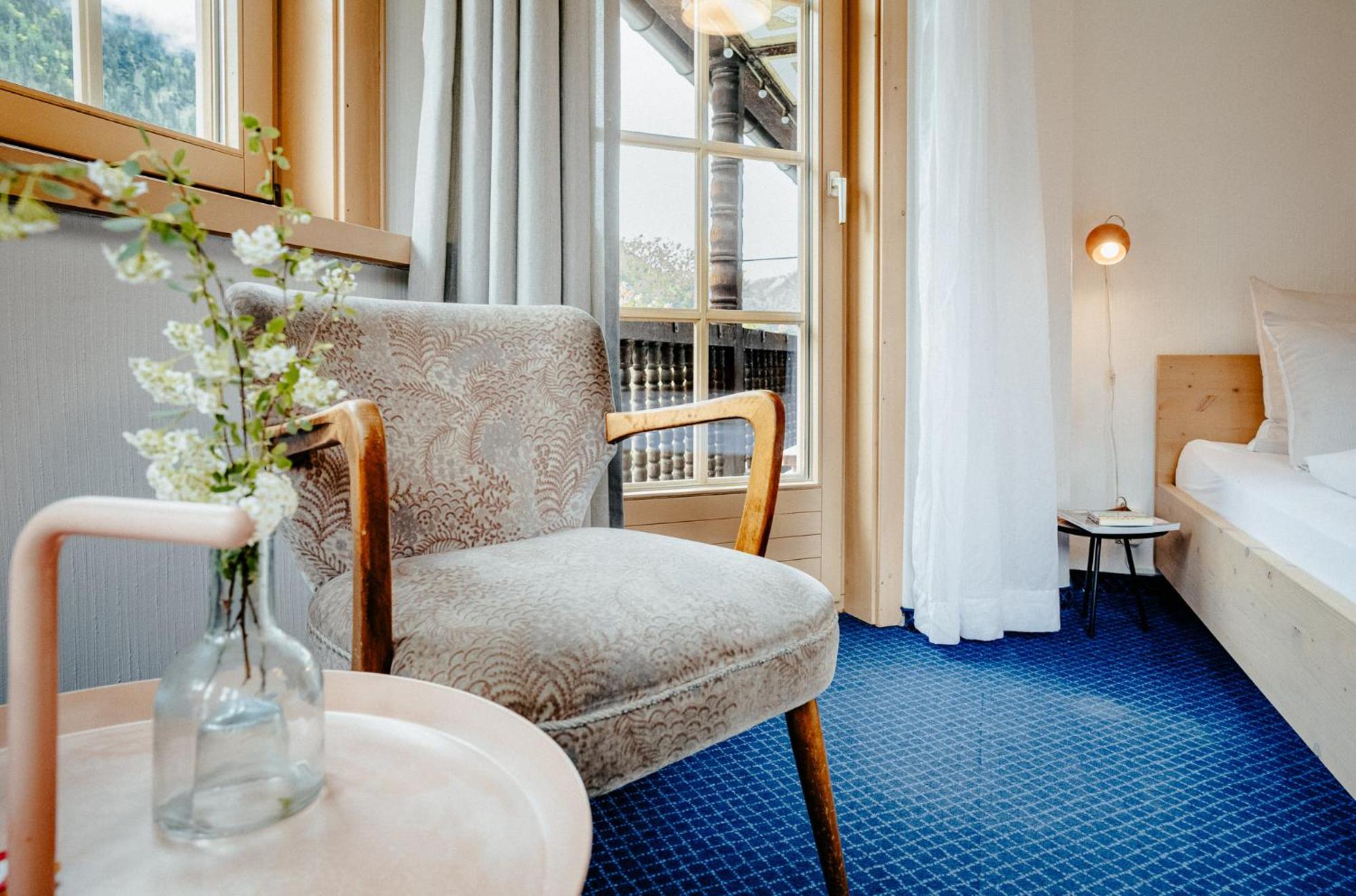 Superior Double Room with Balcony - Photo 10