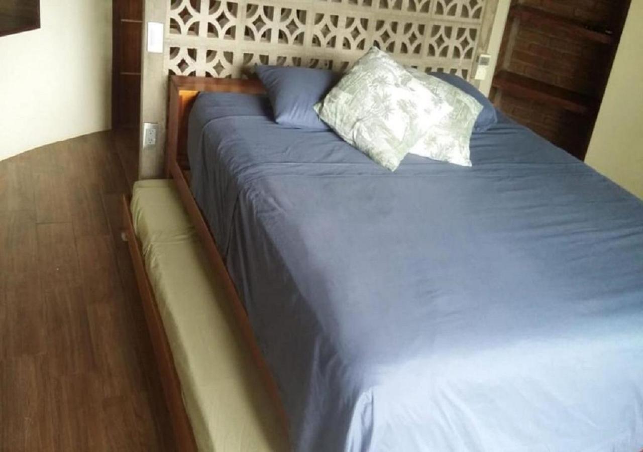 Apartment with Sea View - Photo 8