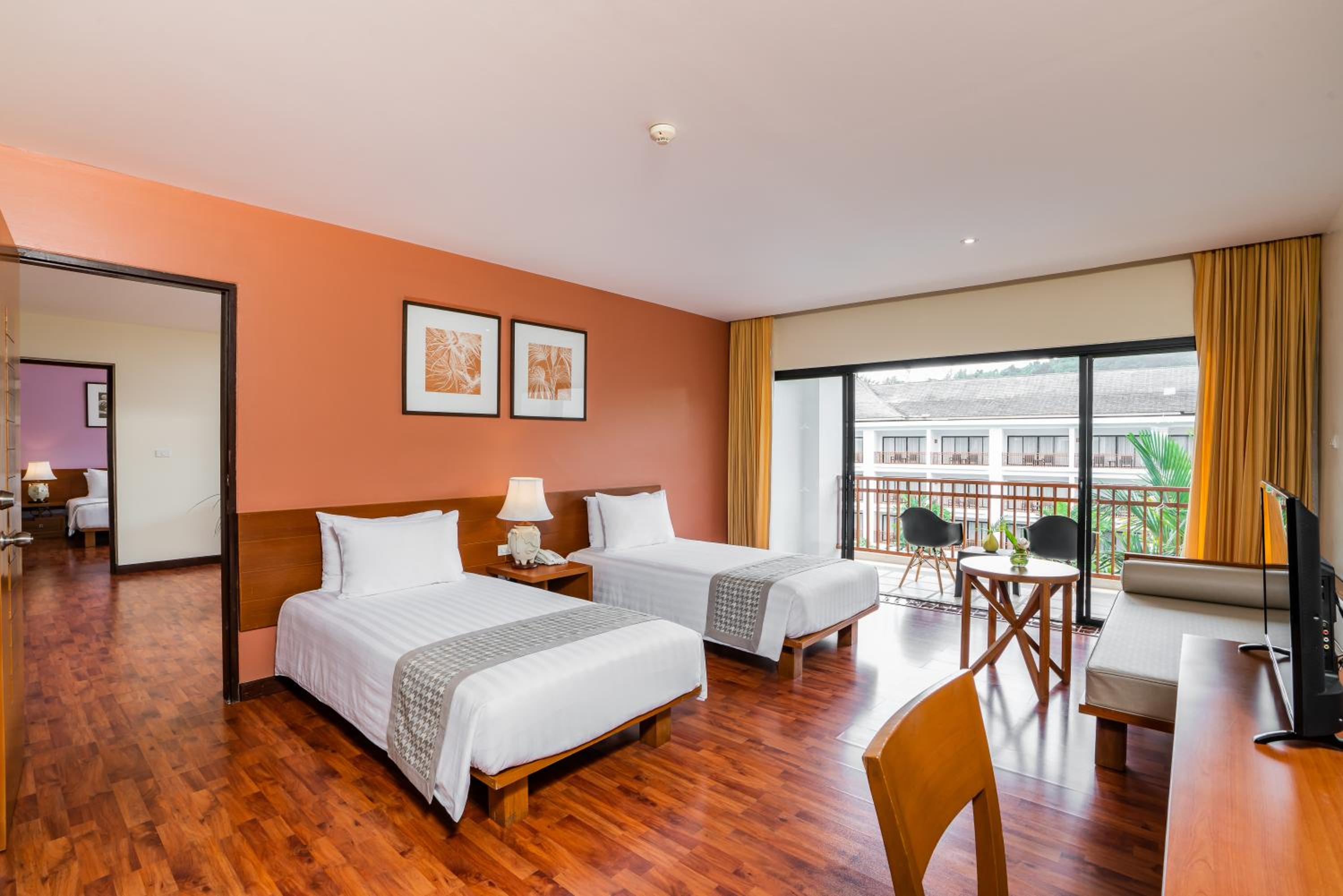 Executive Suite photo 3