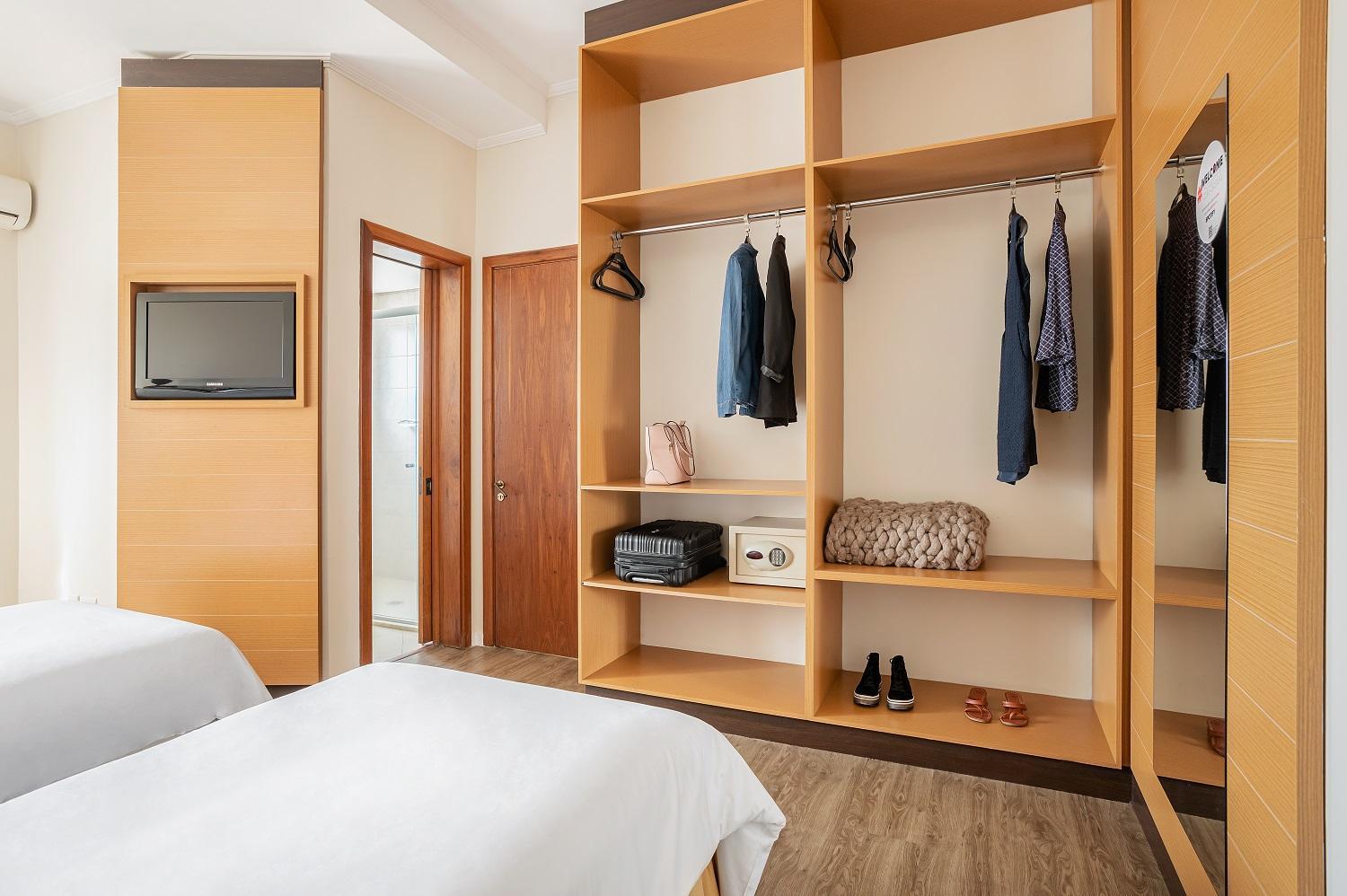 Standard Twin - 2 Single Beds - Photo 4