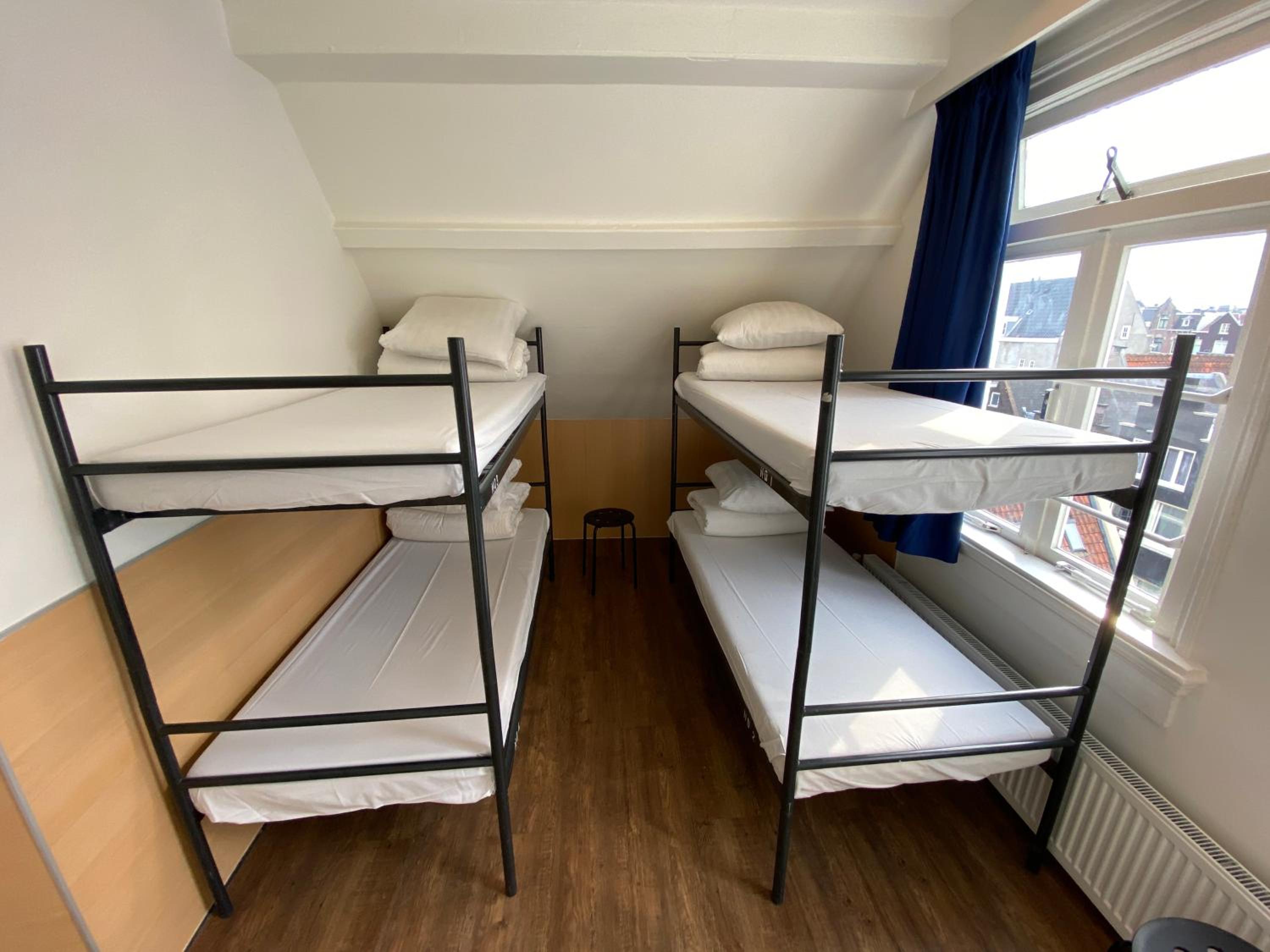 Quadruple Room with Bathroom photo 1