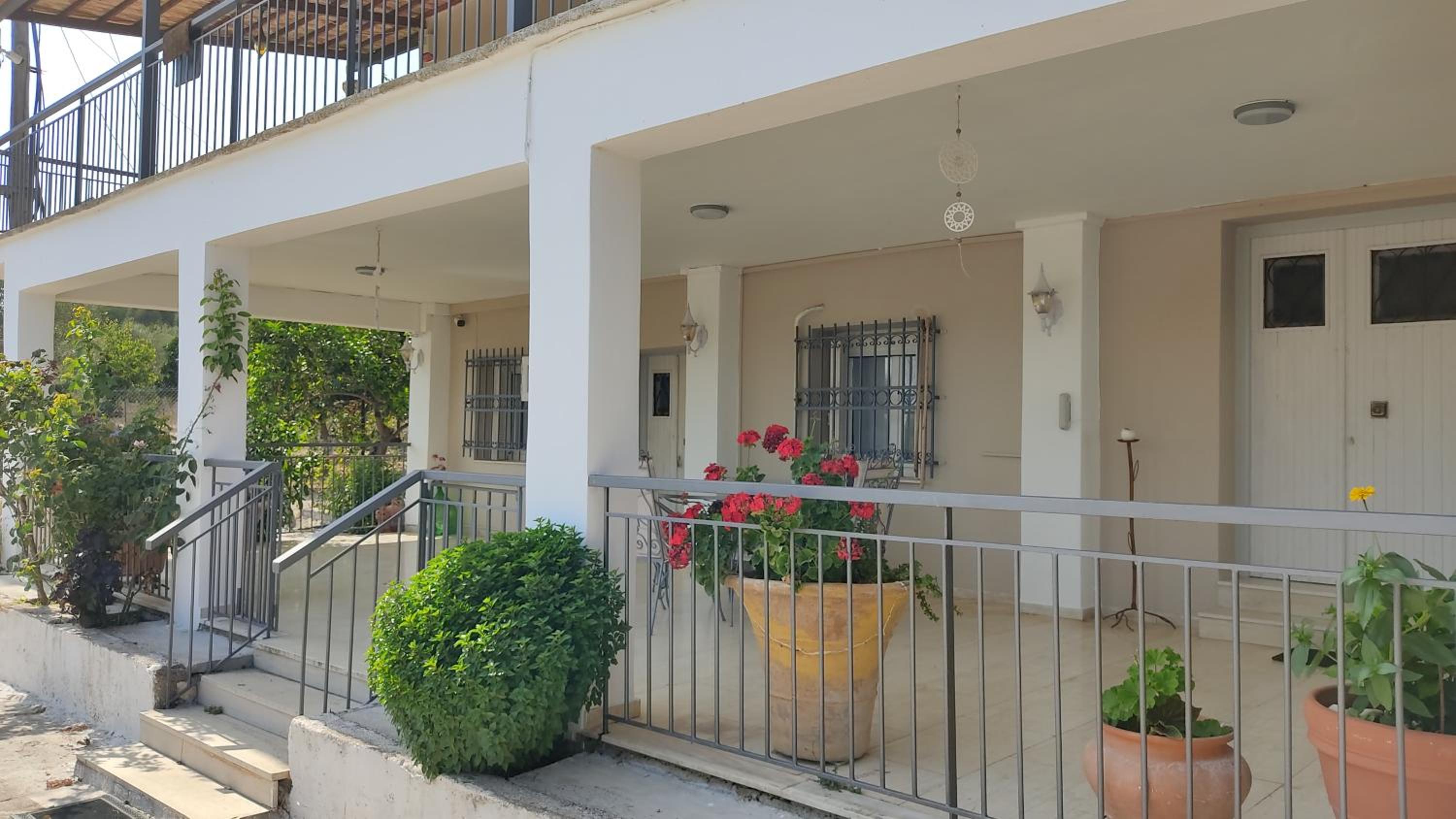 Two-Bedroom Villa photo 3