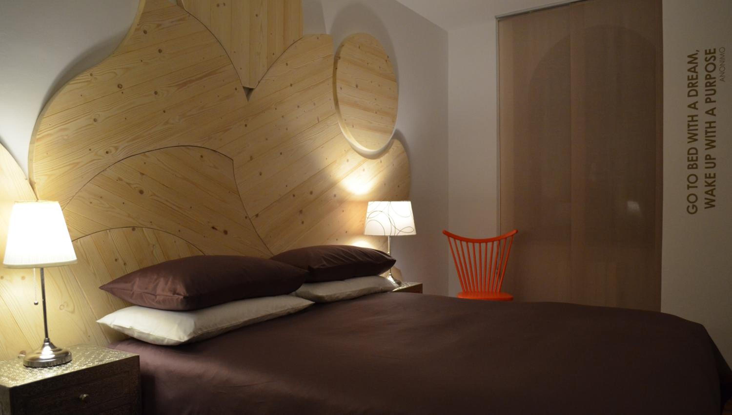 Apartment - Photo 1