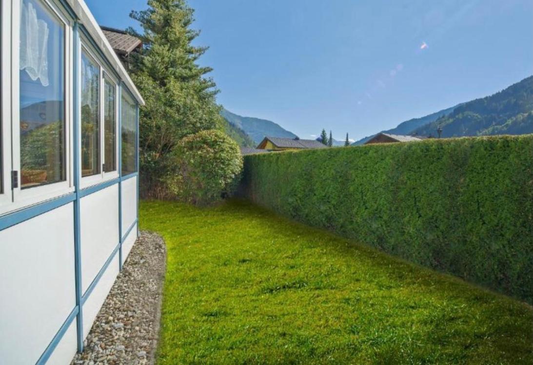 Three-Bedroom House photo 1