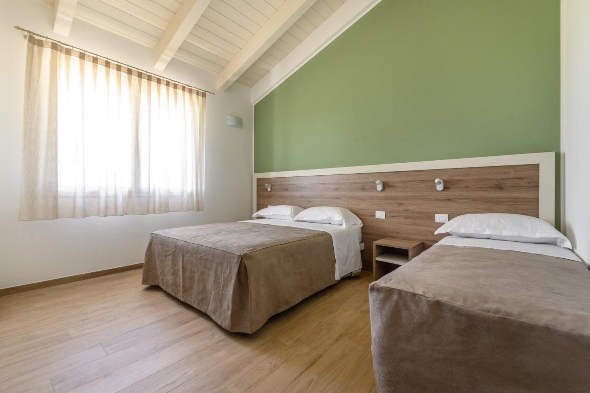 Triple Room with Private Bathroom