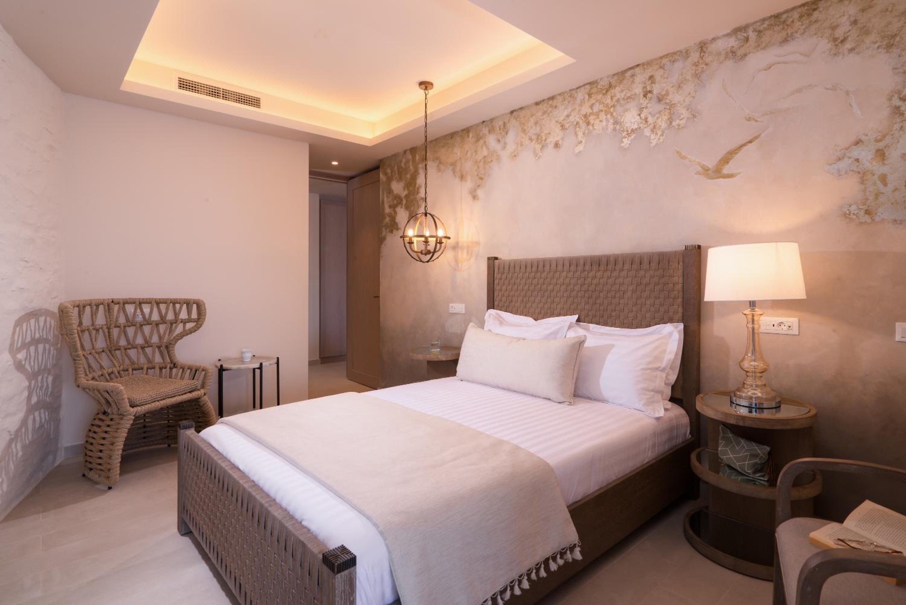 Oasis Suite - Photo 3