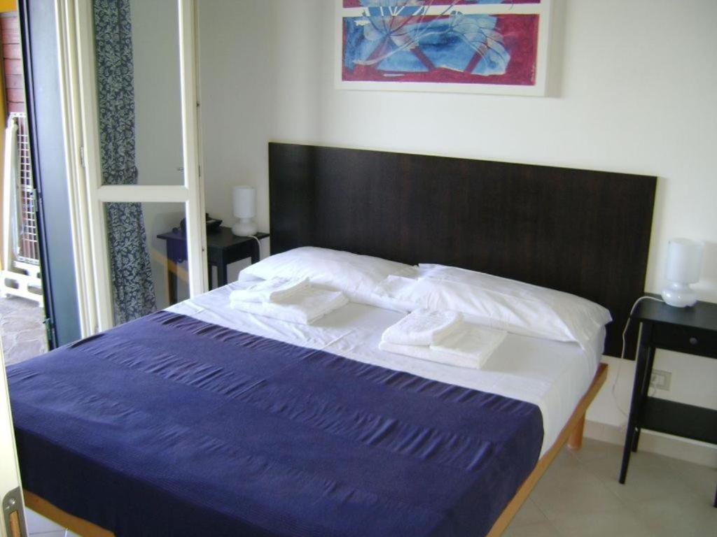 Deluxe Double Room With Sea View photo 2