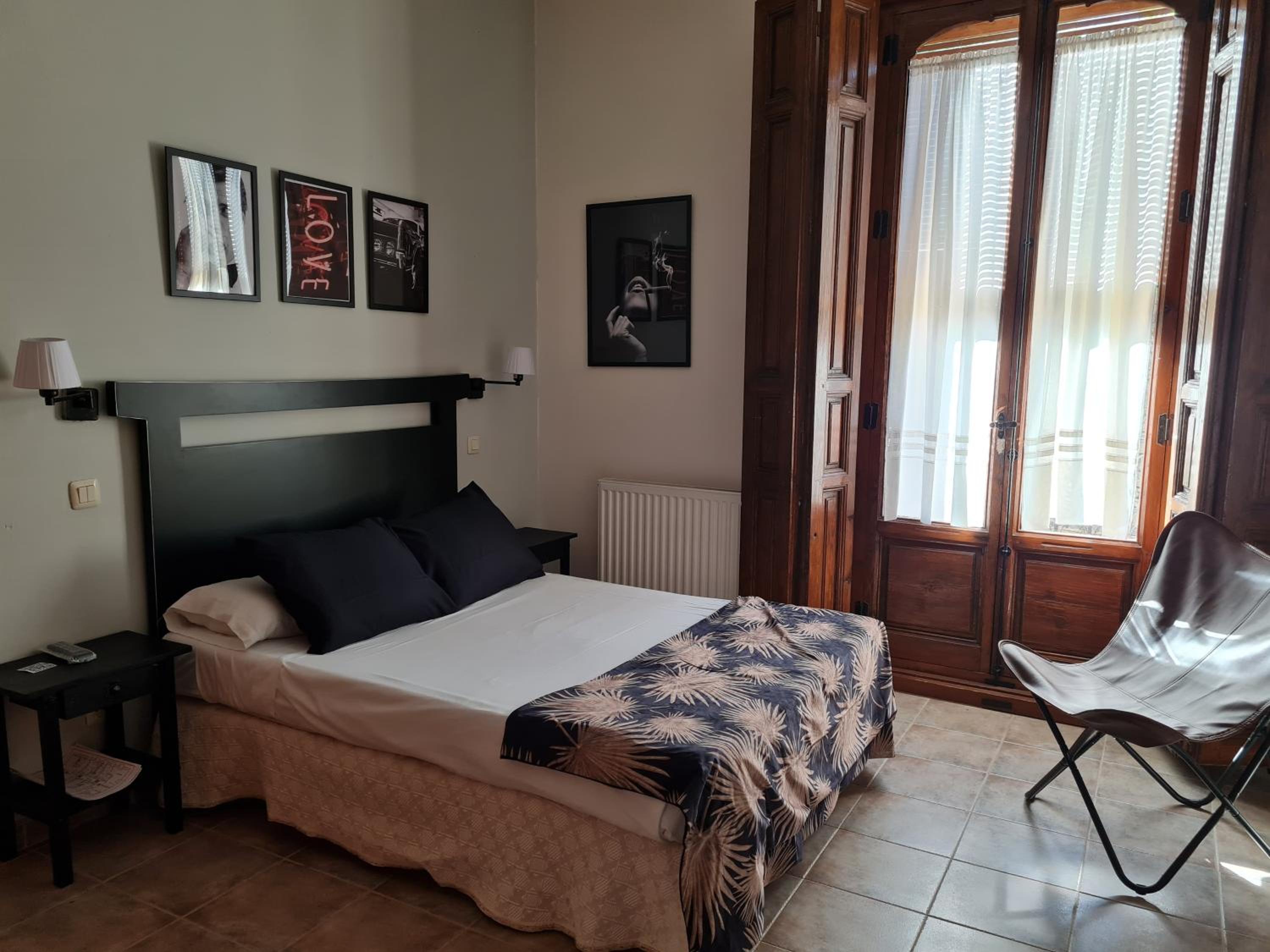 Double or Twin Room photo 2