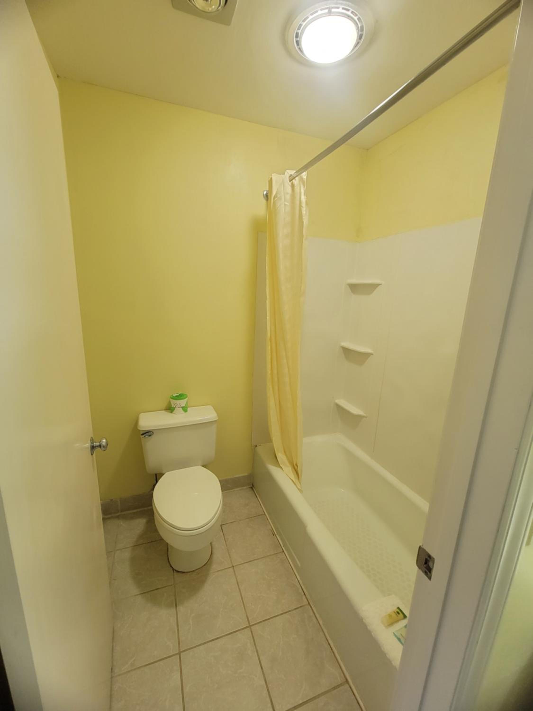 Double Room - Non-Smoking  photo 3