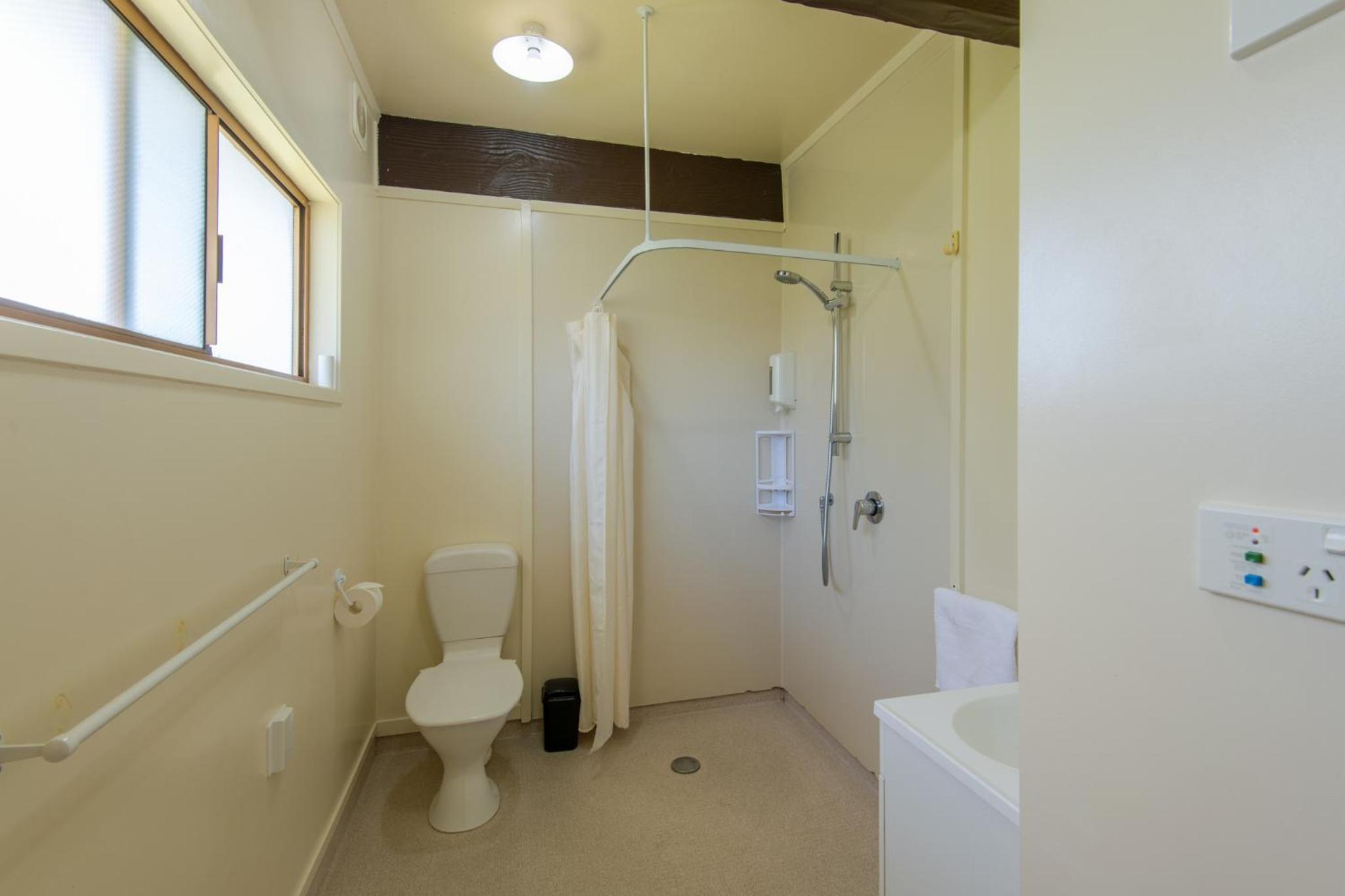 Family Room - Disability Access photo 2