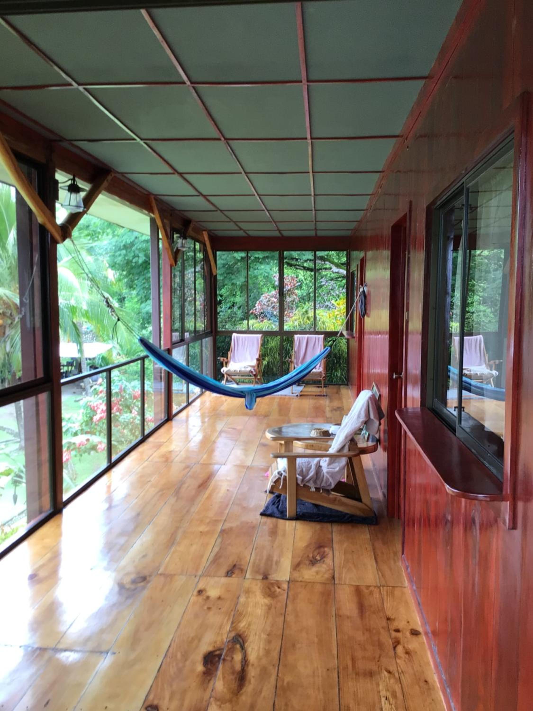 Family Room with Garden View photo 3