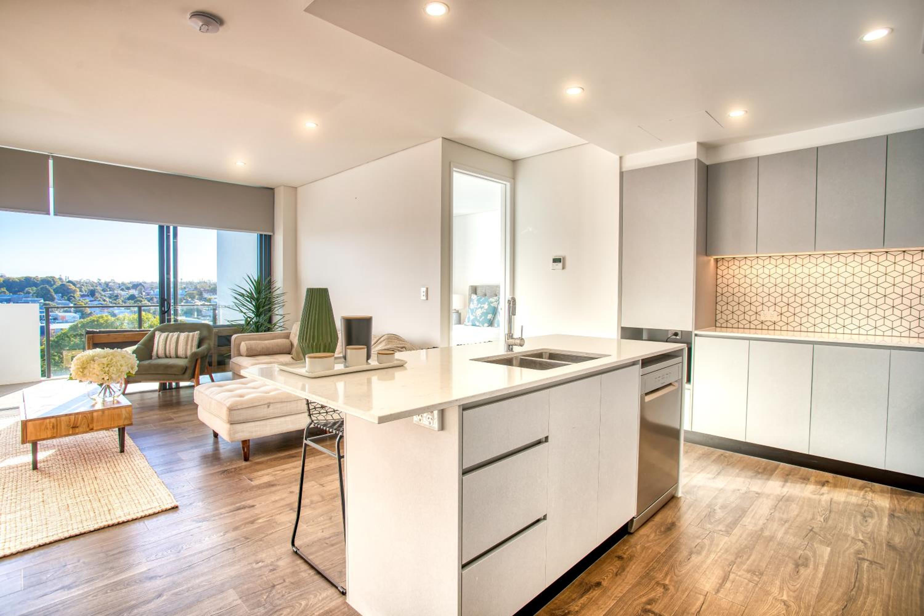 Two-Bedroom Apartment - Photo 19