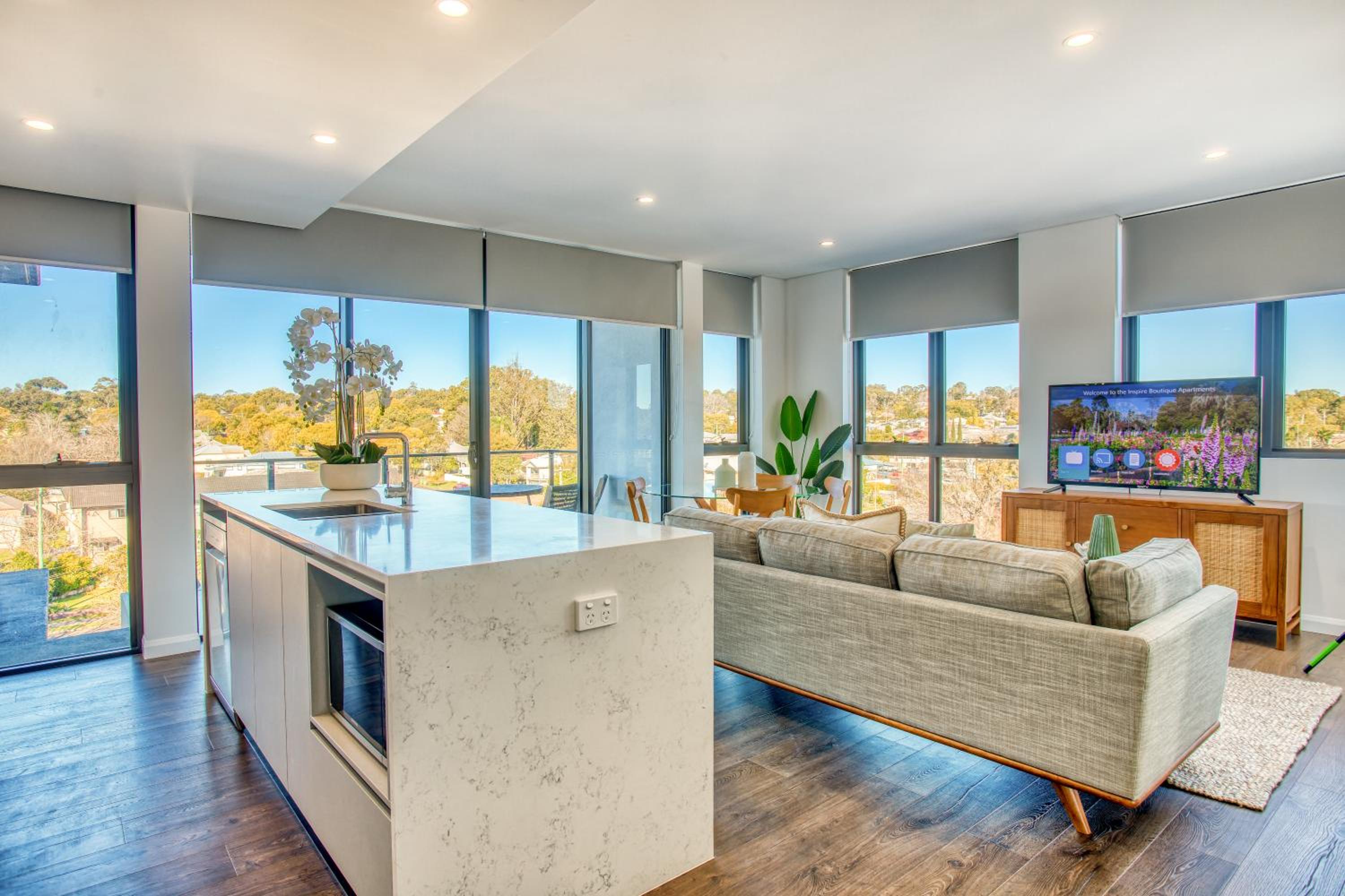 One-Bedroom Apartment - Photo 12