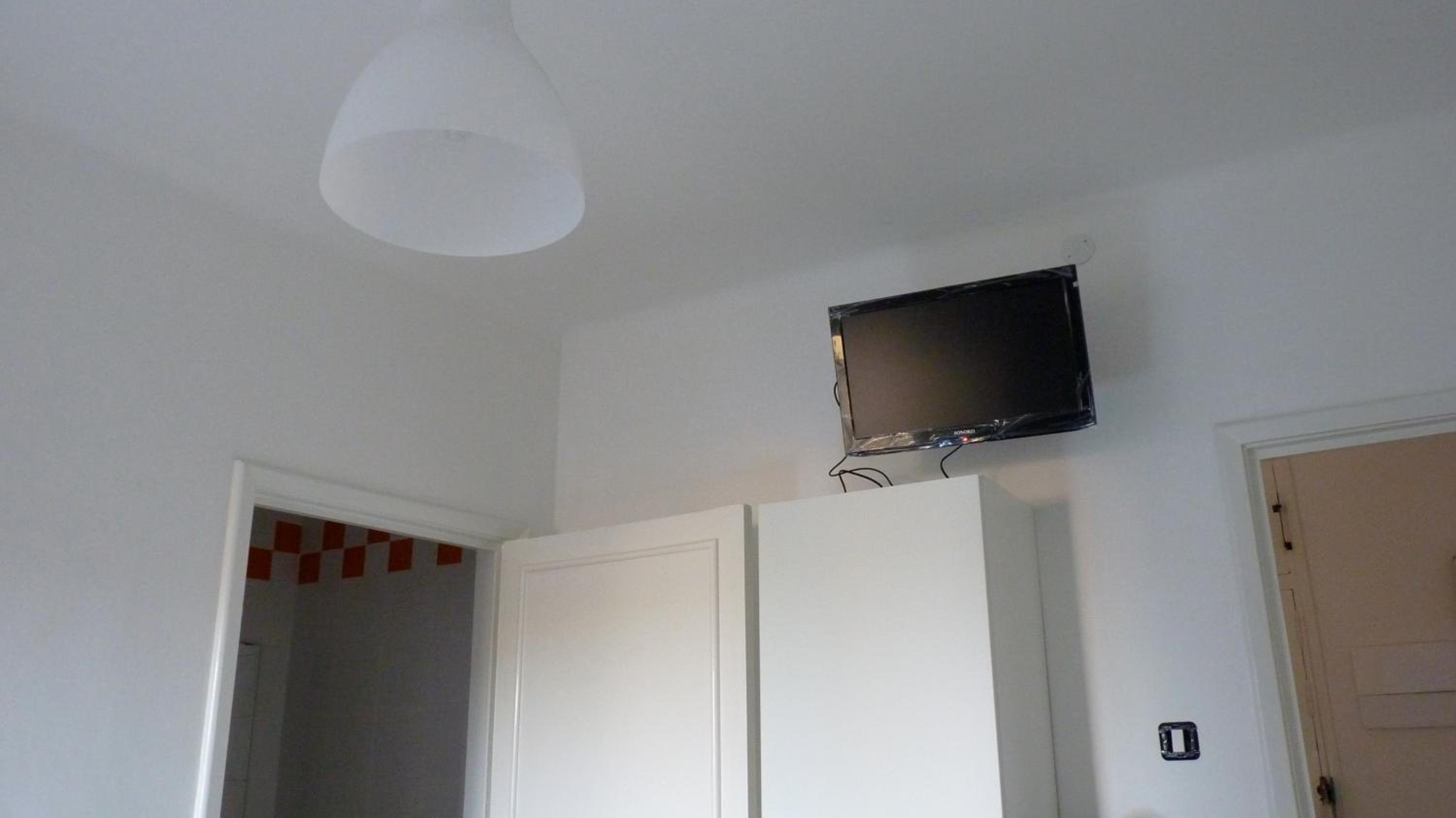 Studio with Balcony - Photo 16