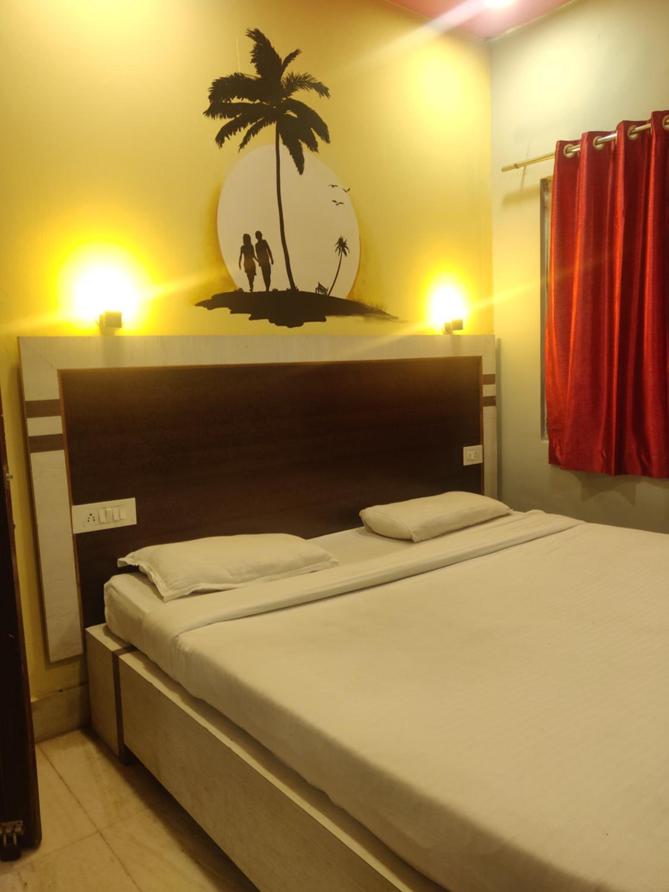 Budget Double Room photo 2