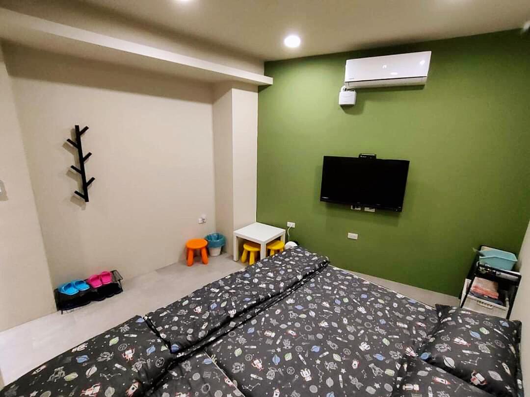 Triple Room with Private Bathroom photo 2