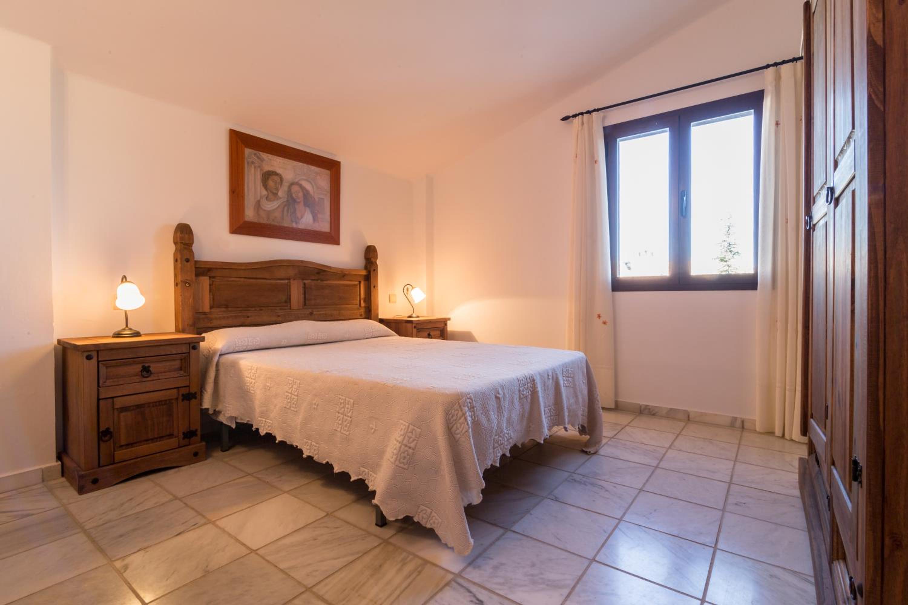 Two-Bedroom House photo 2
