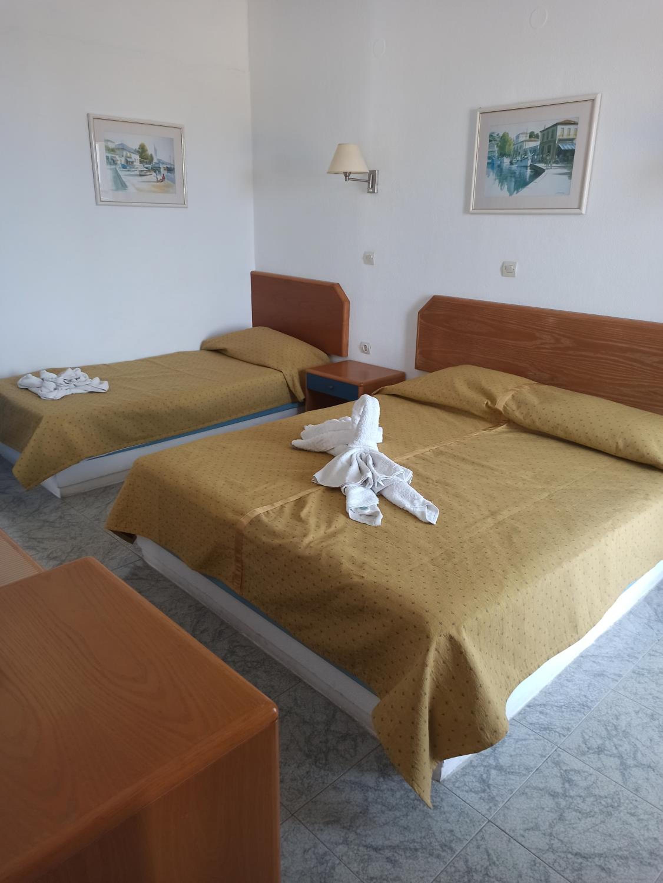 Triple Room - Photo 8