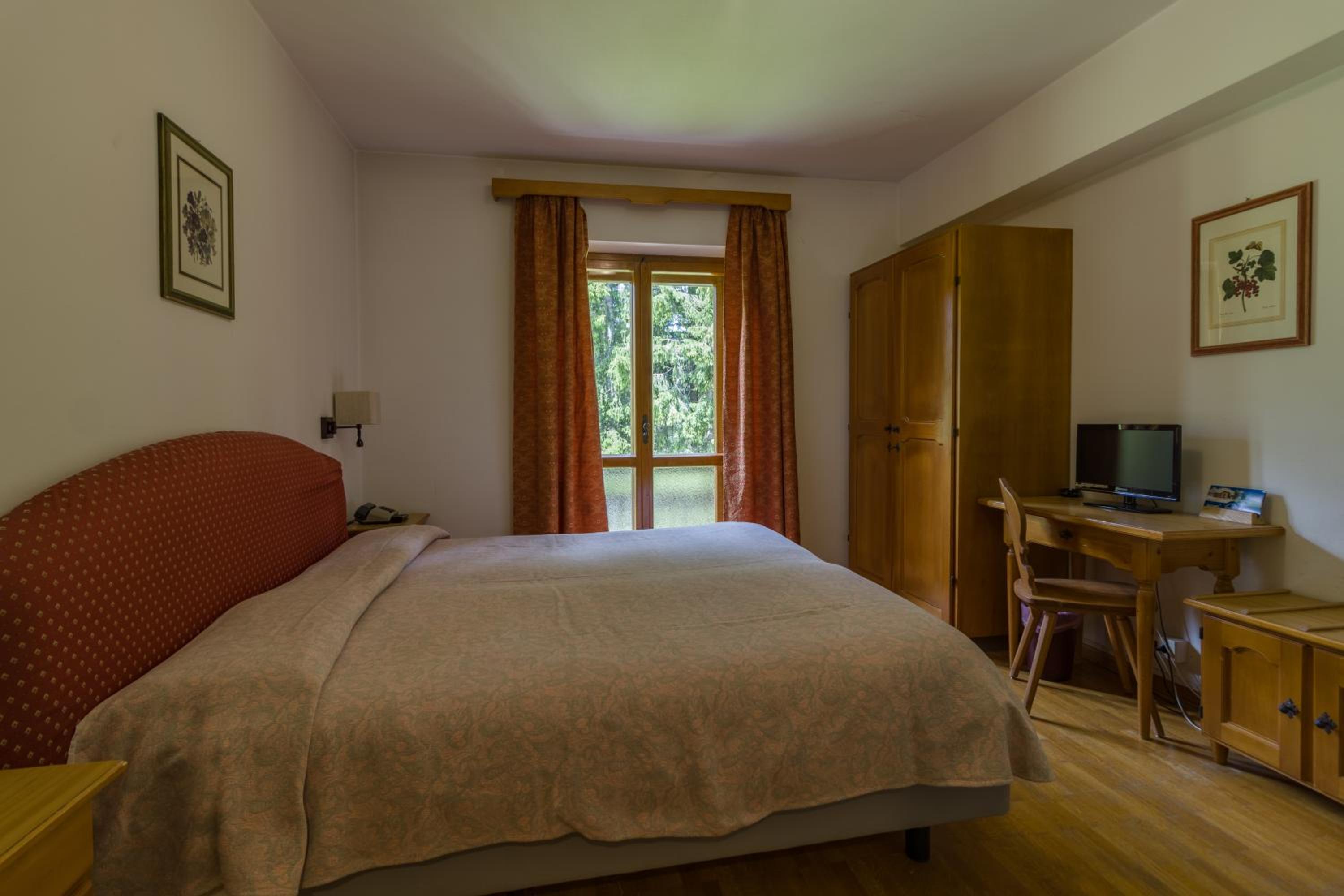 Economy Double or Twin Room