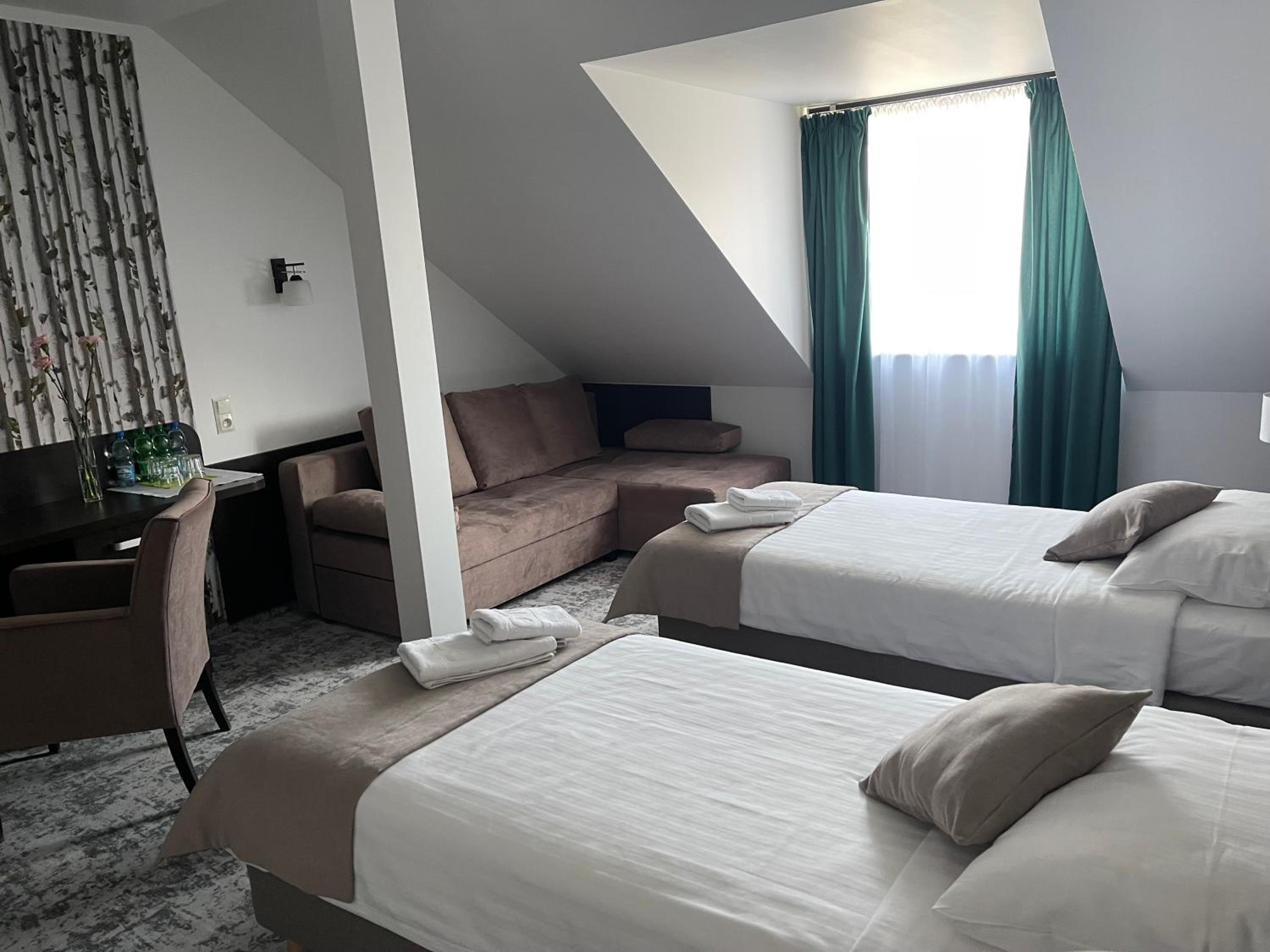 Superior Room - Photo 7