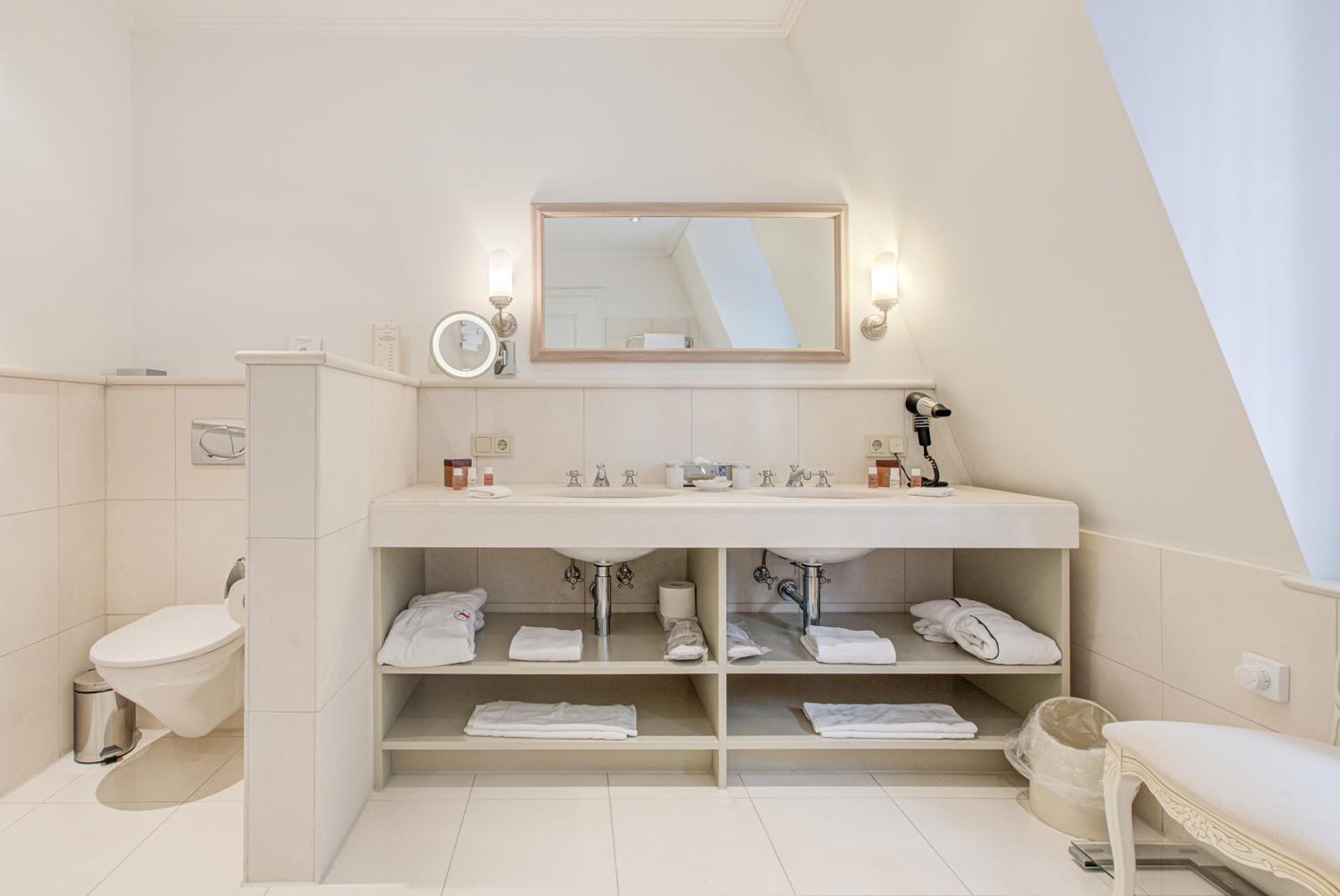 Deluxe Junior Suite Torhaus [unchanged – specific name] photo