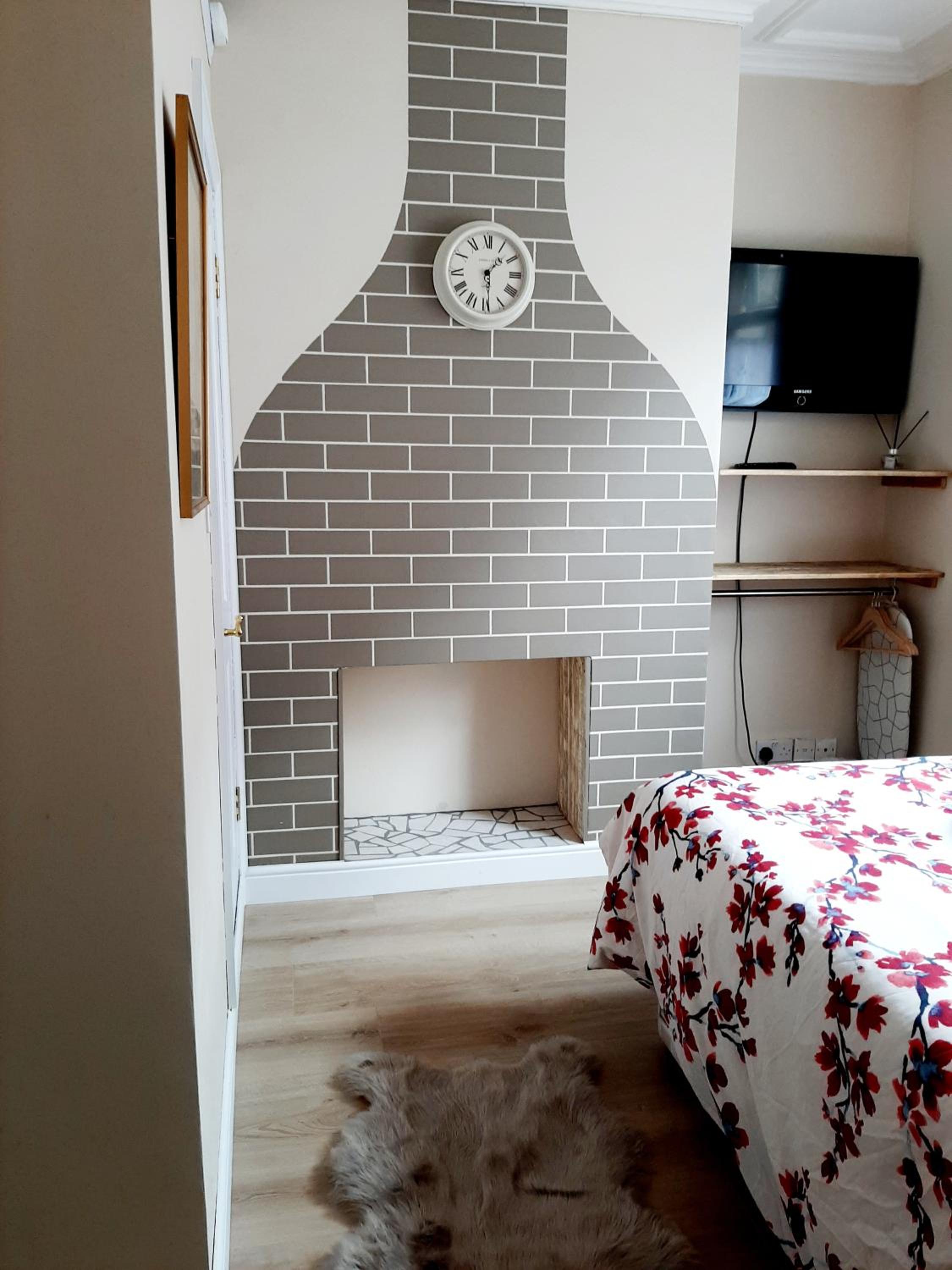 Double Room with Private Bathroom - Photo 5