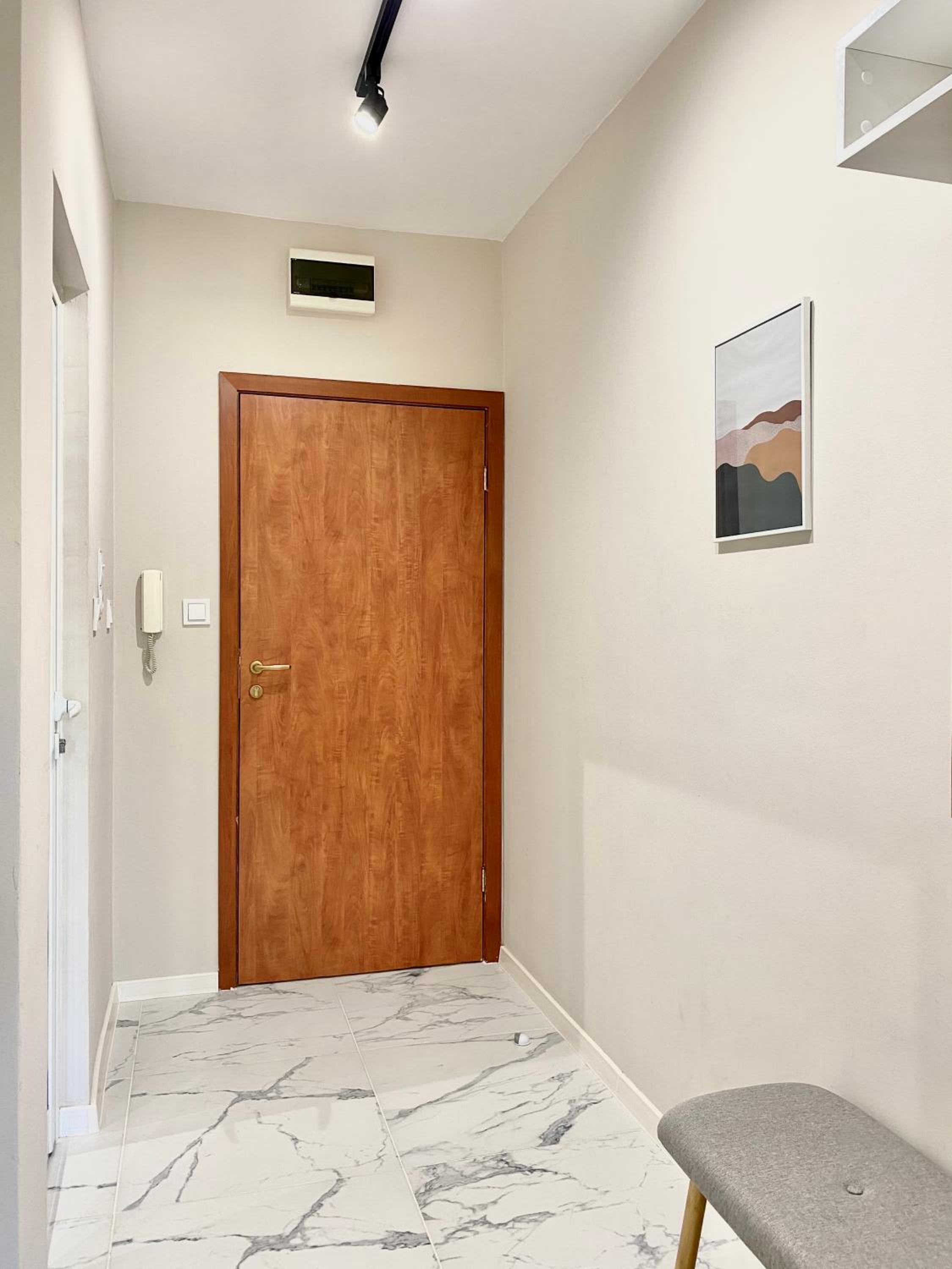 One-Bedroom Apartment - Photo 30