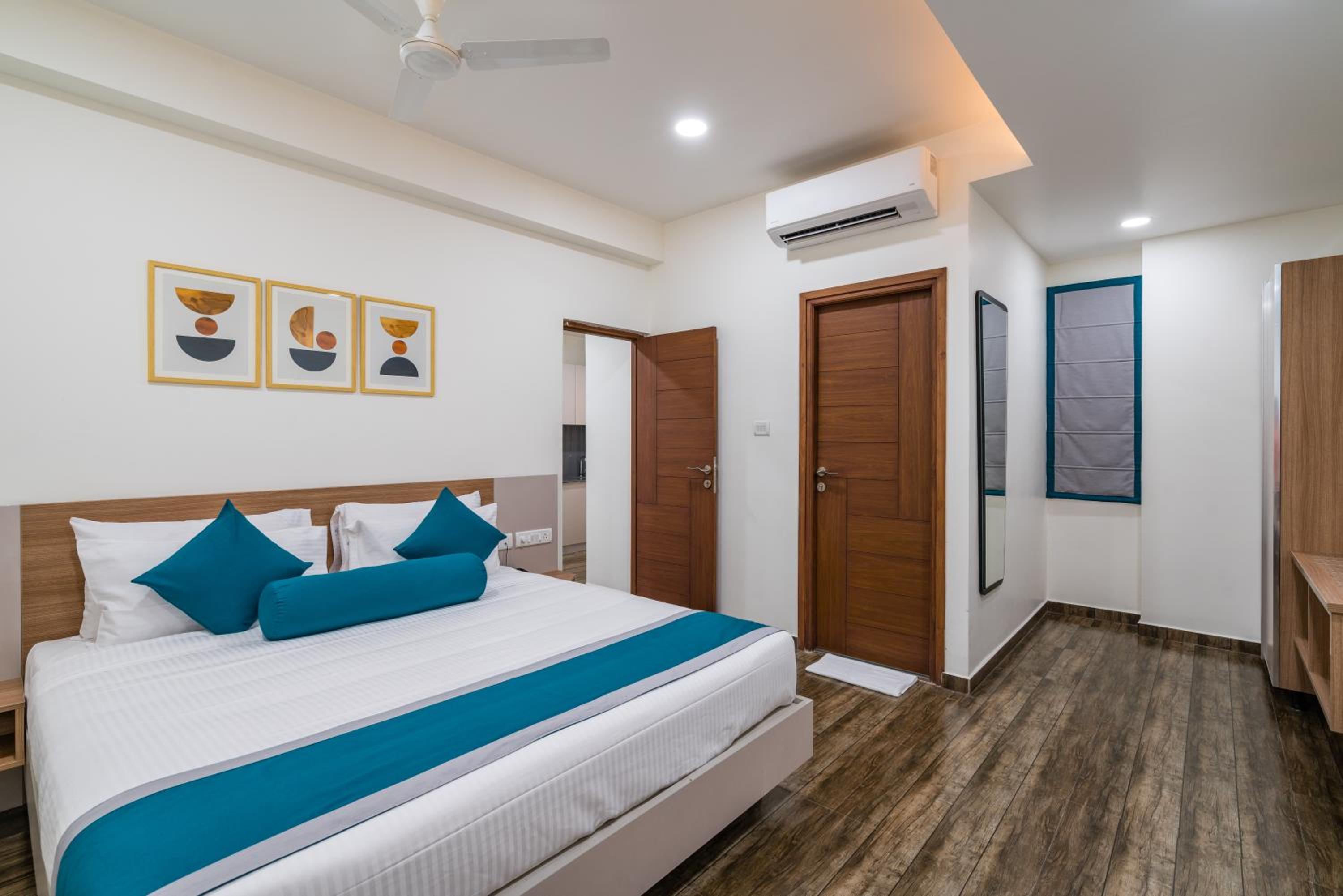 One-Bedroom Suite