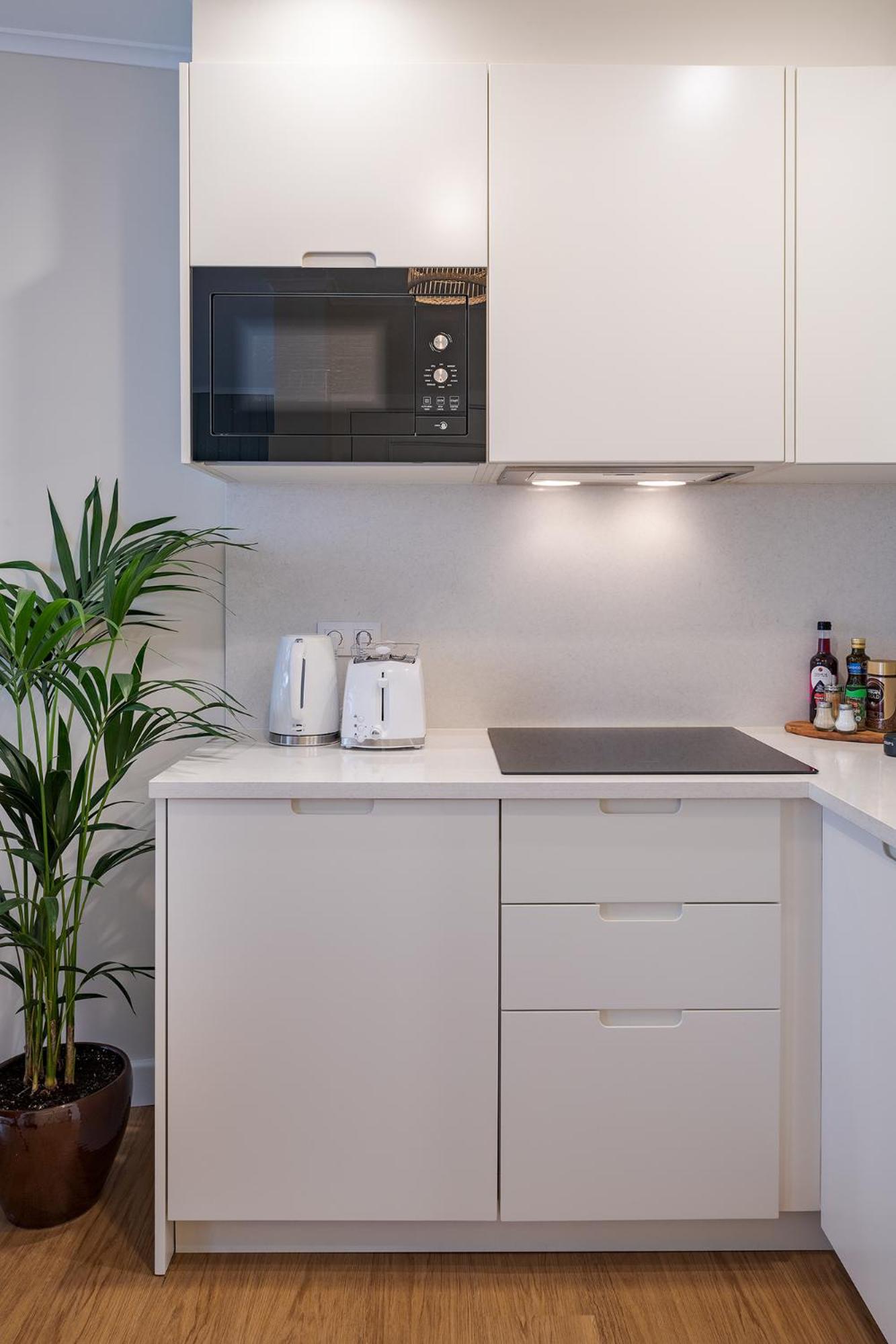 Studio Apartment thumbnail 5