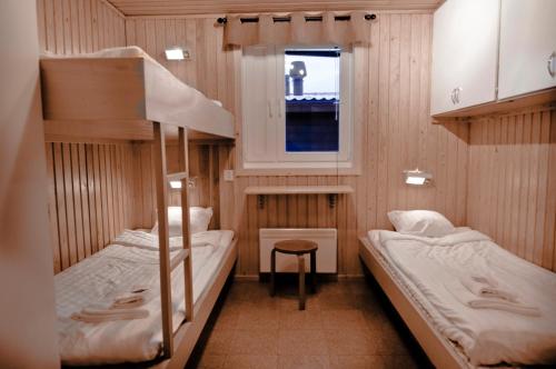 Chalet (5 Adults) photo 1