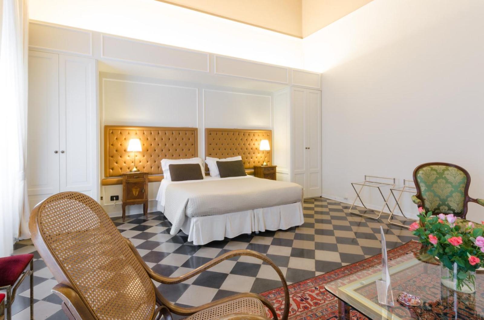 Deluxe Double or Twin Room photo 2