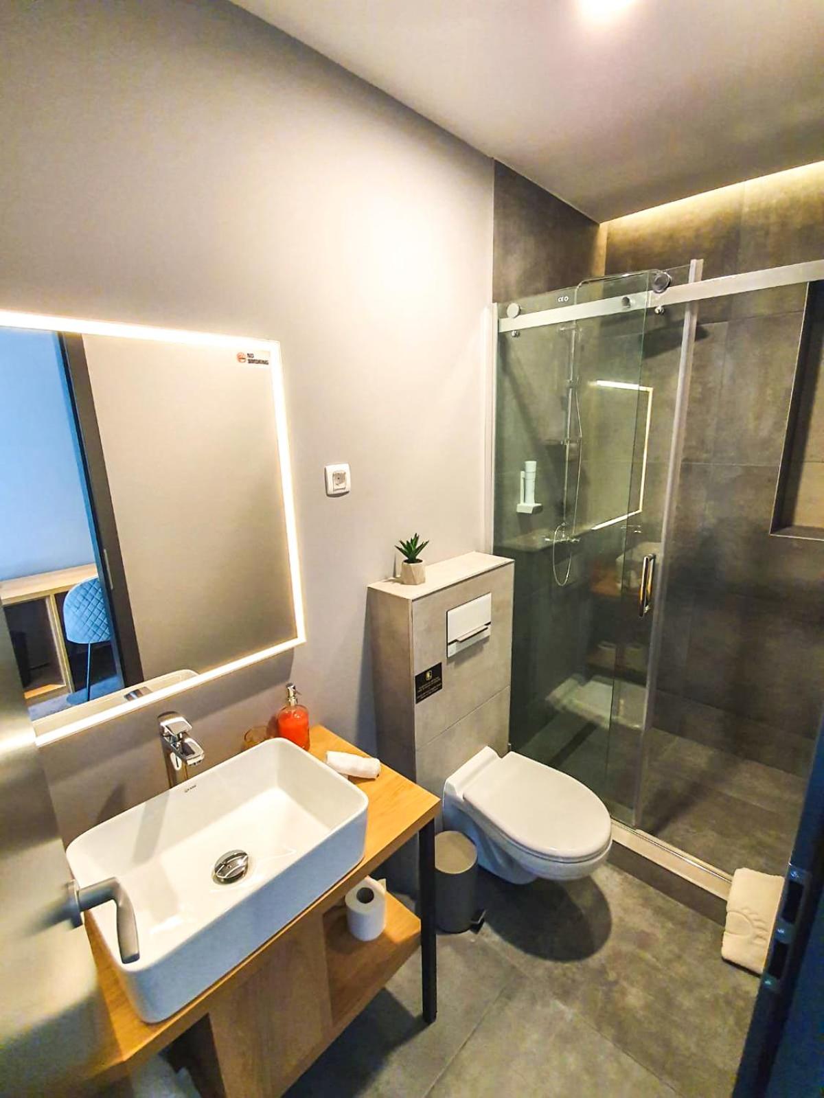 Standard Double Room - Photo 2