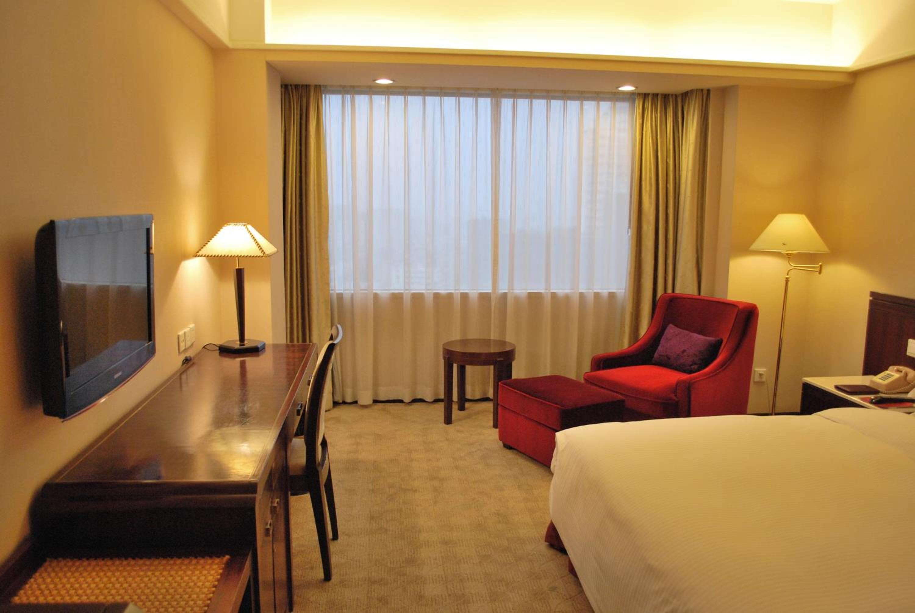 Superior Suite - Photo 2
