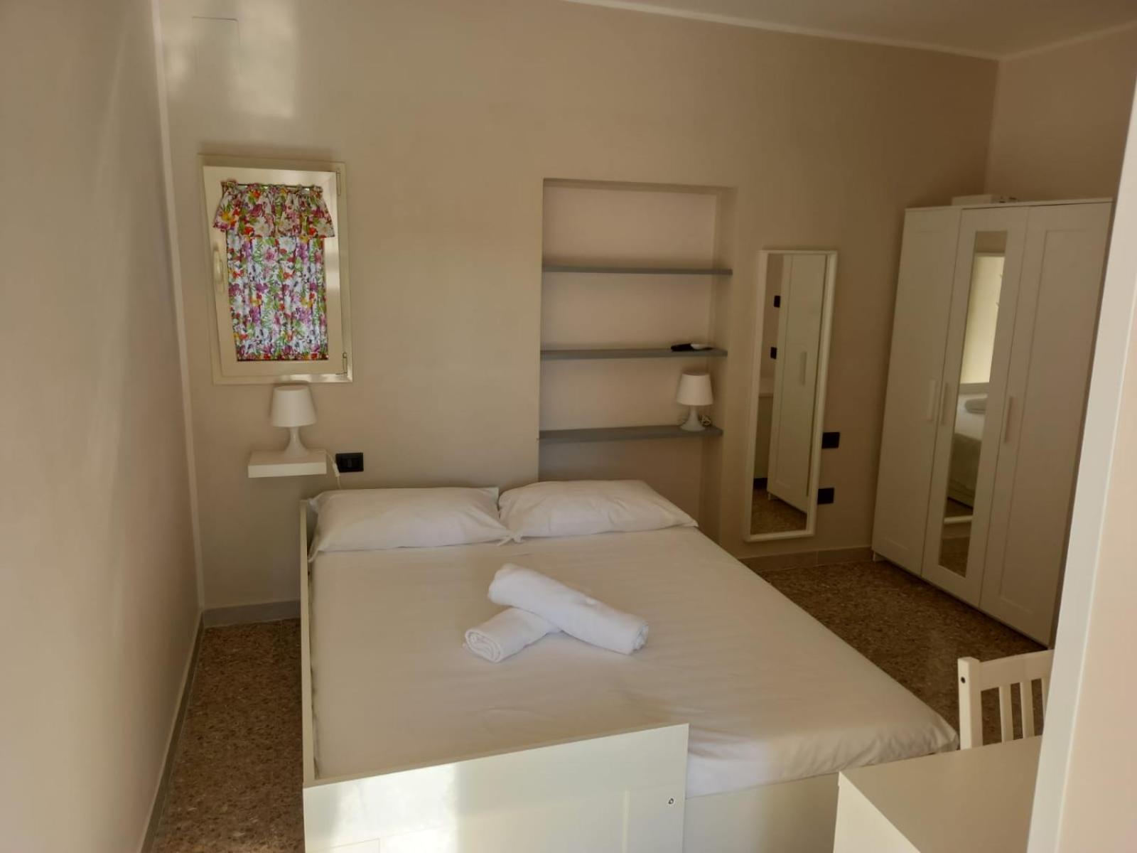 Double Room with Private Bathroom photo 1