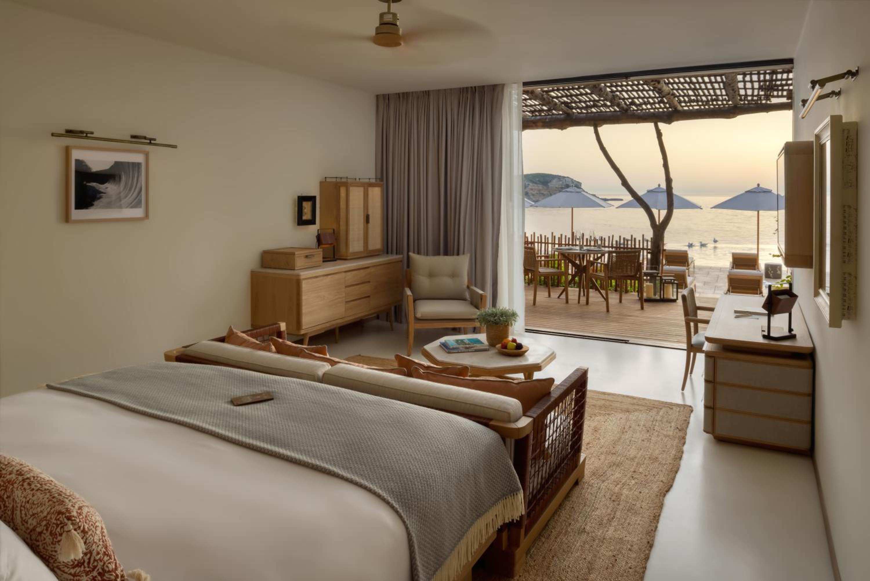 Junior Suite with Sea View photo 2