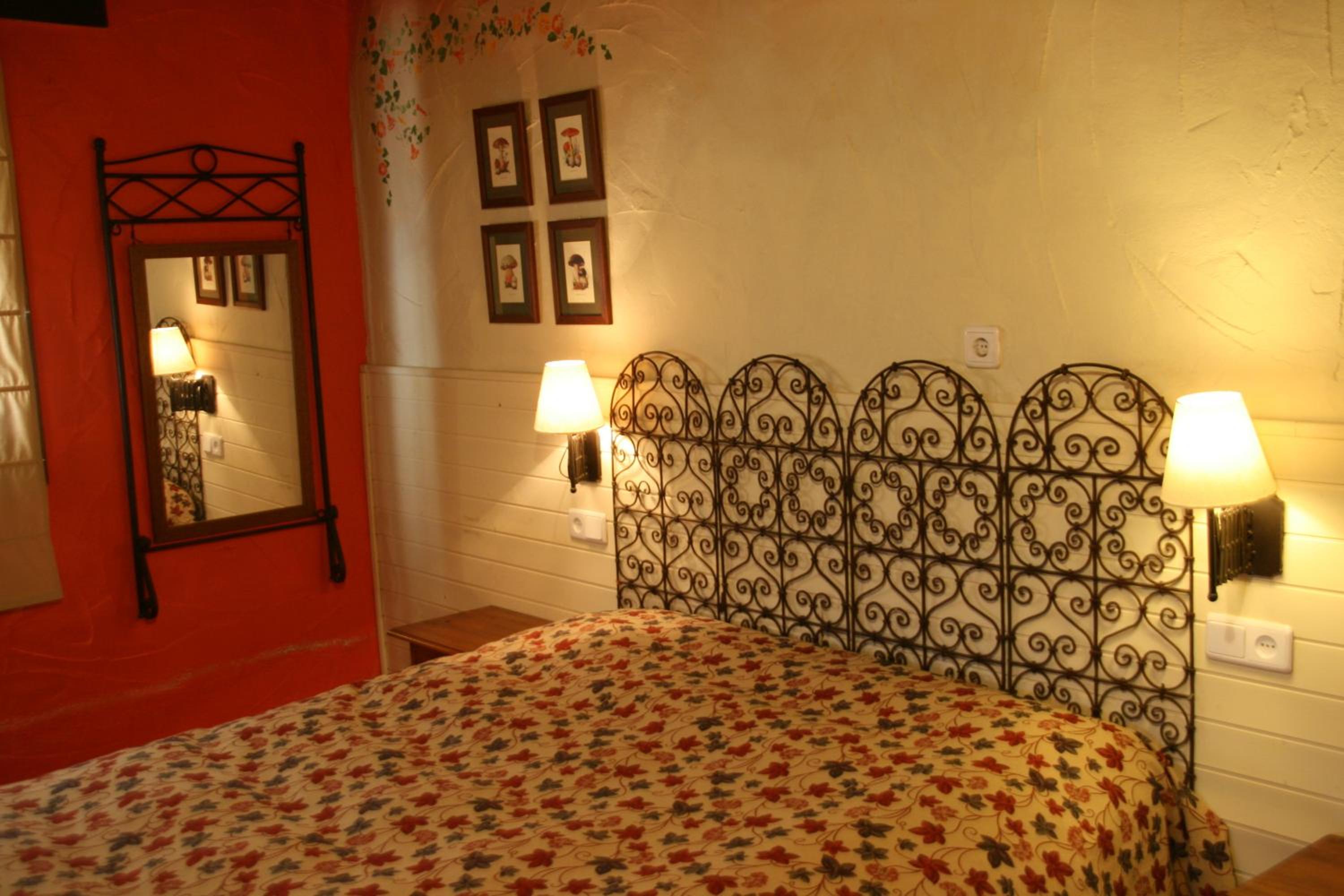 Cabaña de una habitación con terraza
