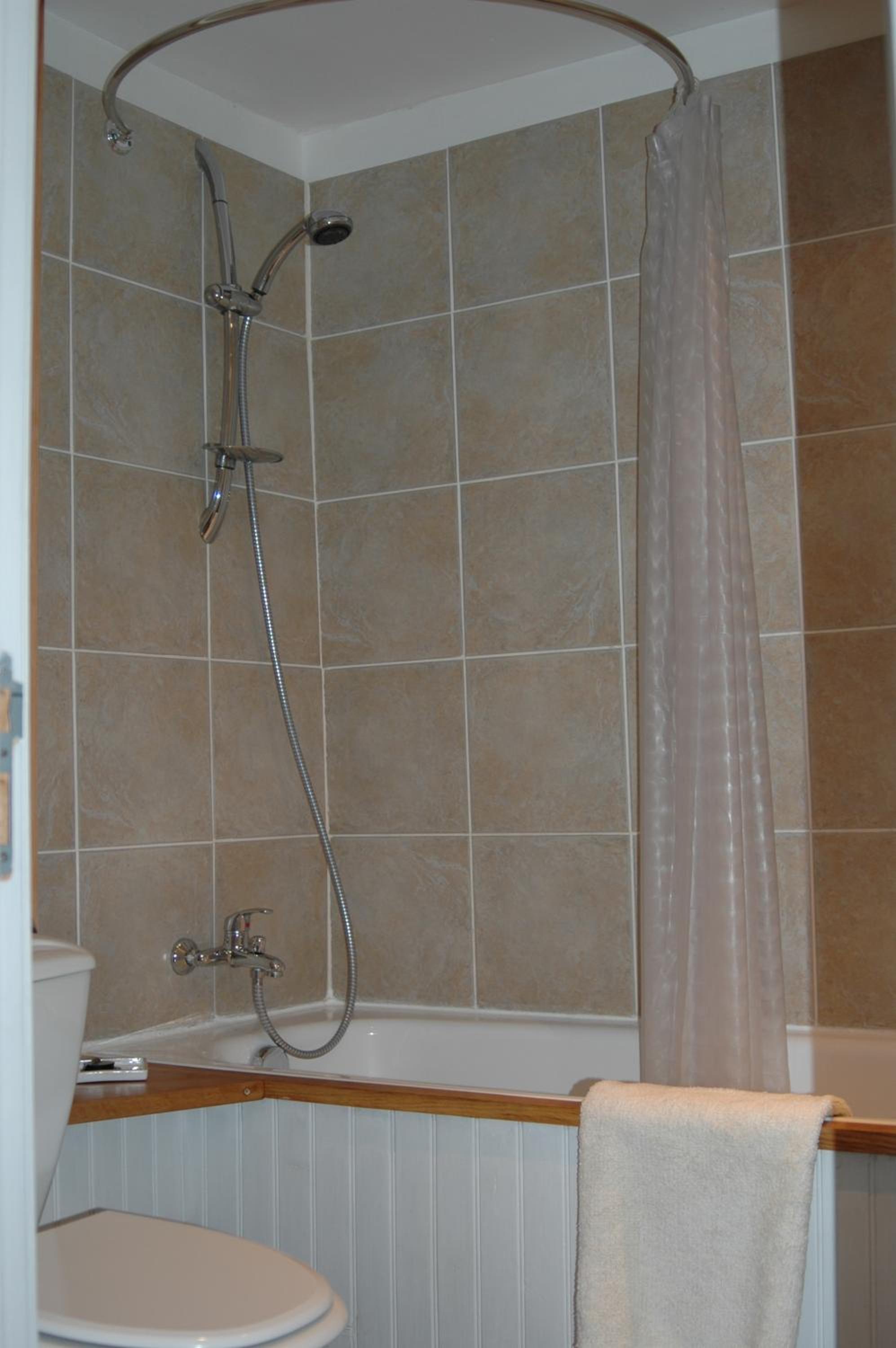 Deluxe Double Room with Bath photo 2