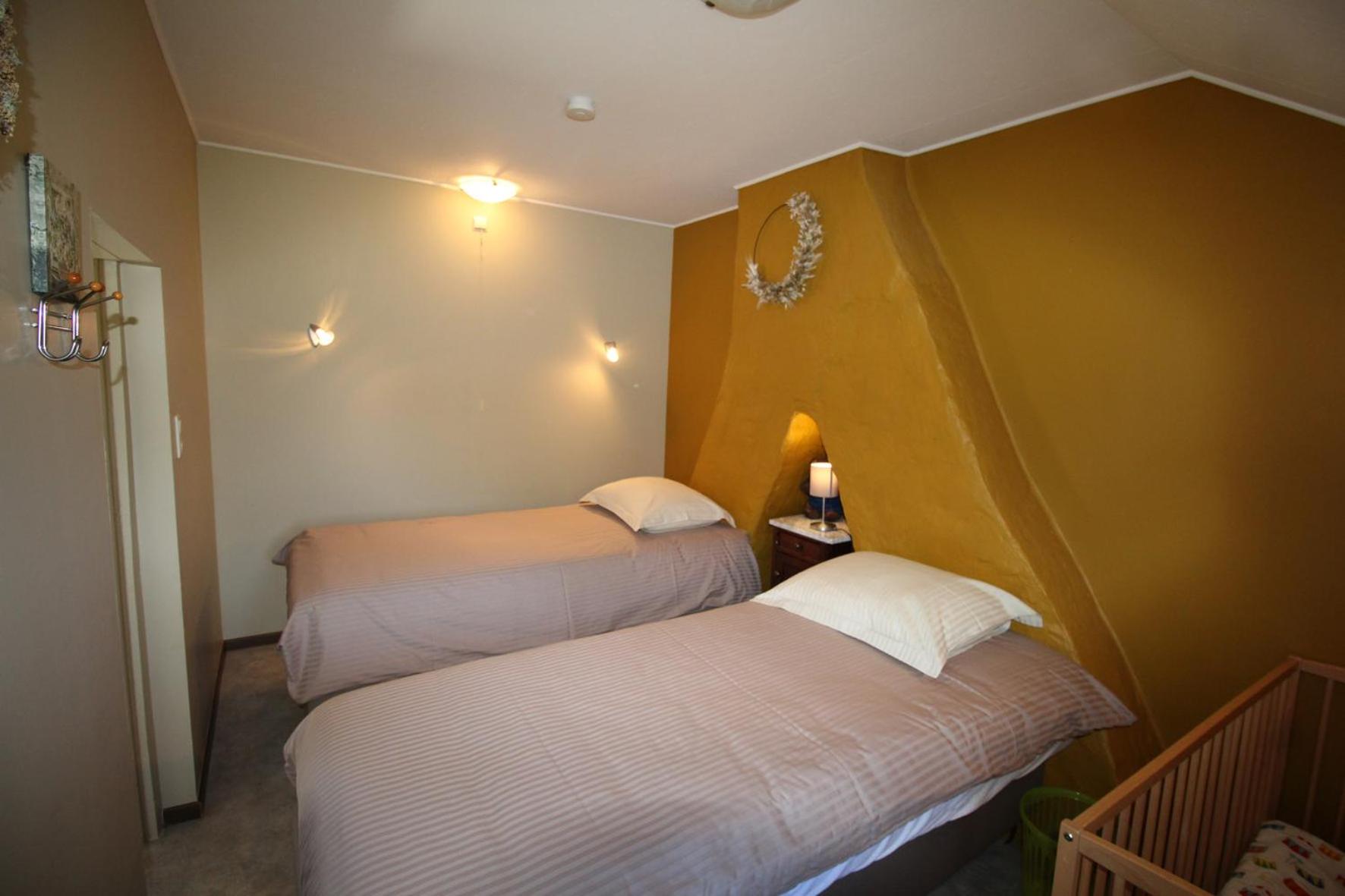 Four-Bedroom House photo 1