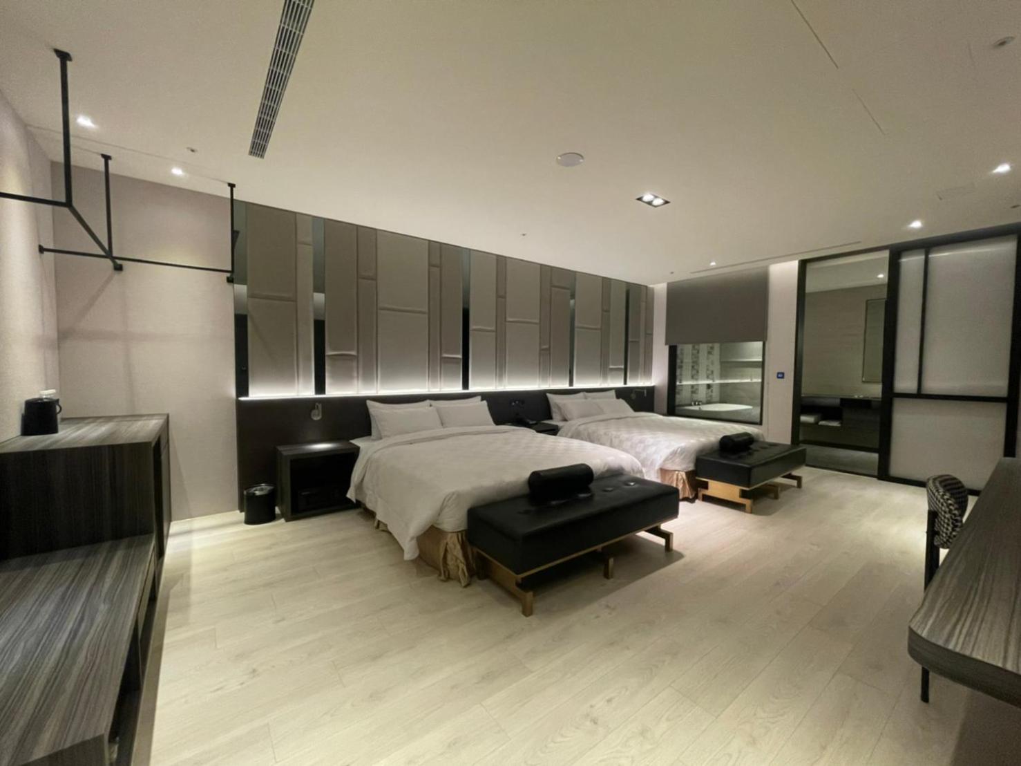 Standard Quadruple Room - Photo 14