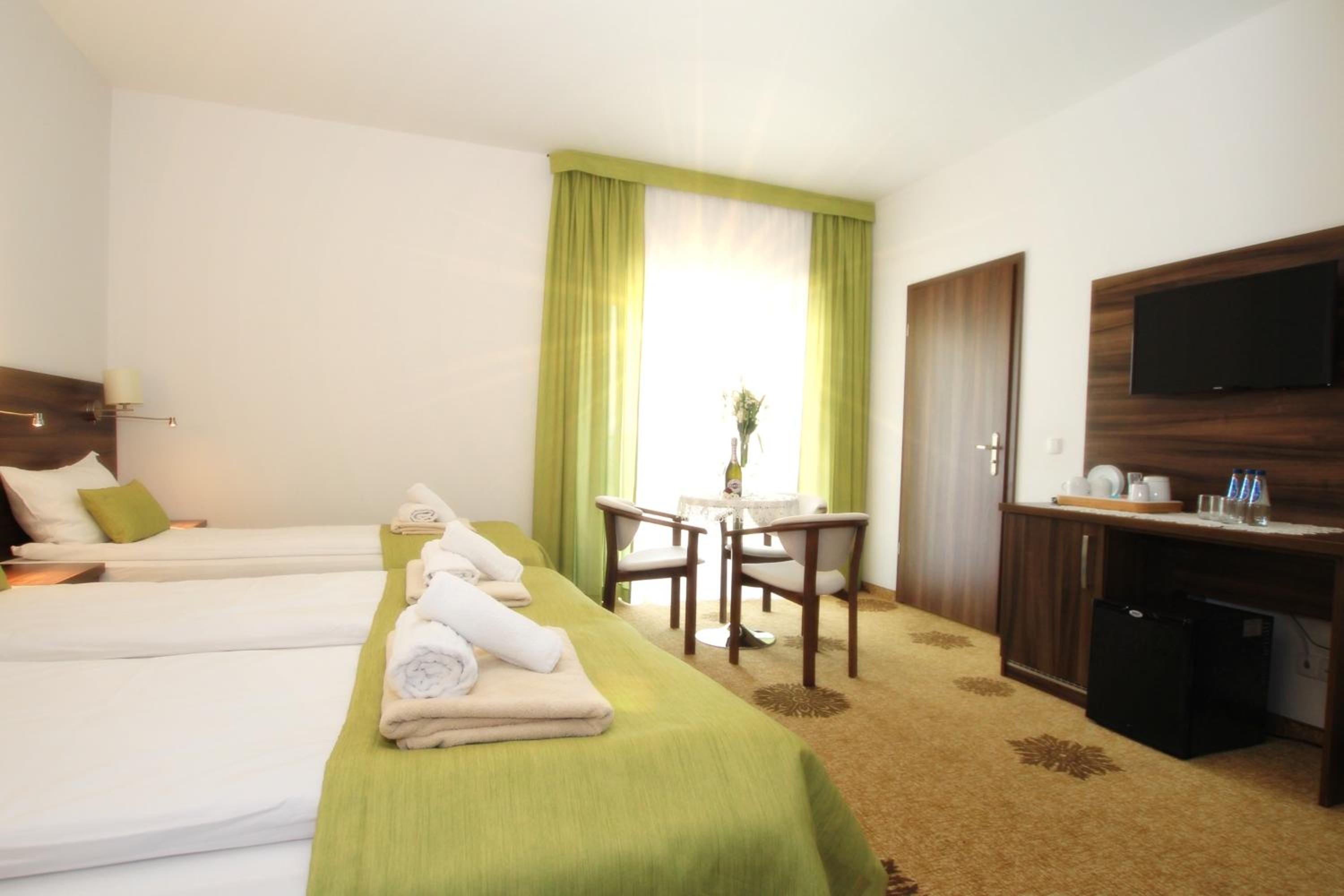 Triple Room with Balcony photo 2