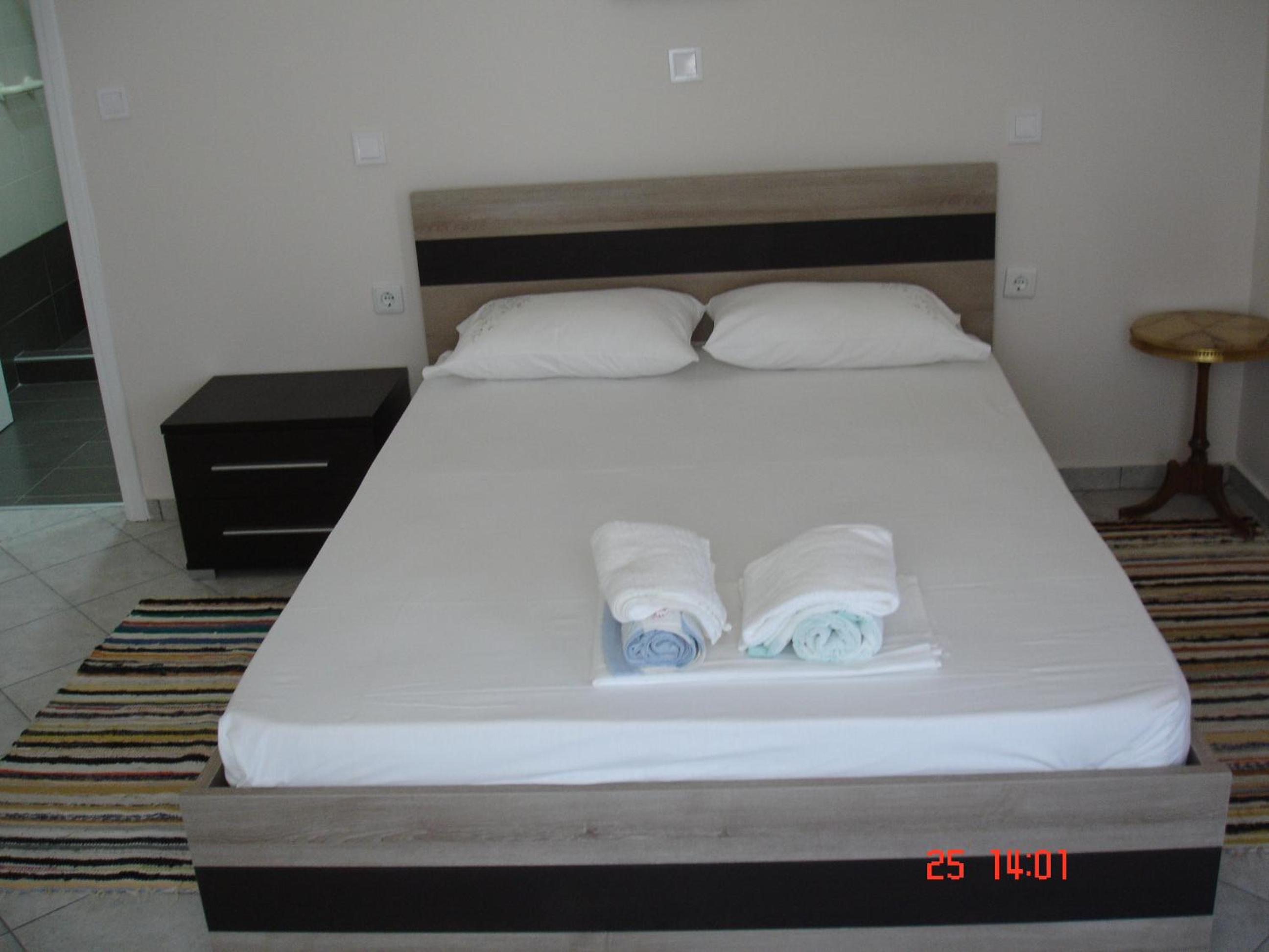 Deluxe Room - Photo 1
