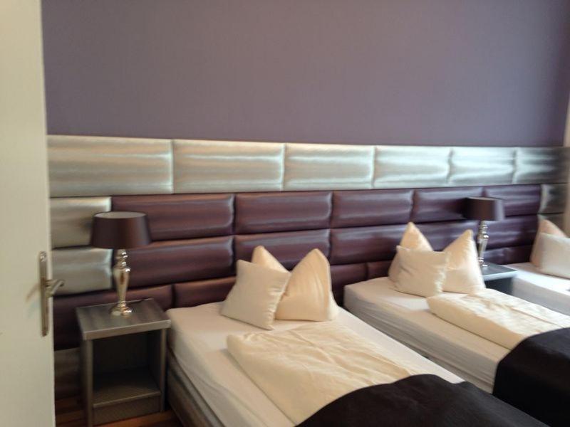 Double or Twin Room - Photo 2